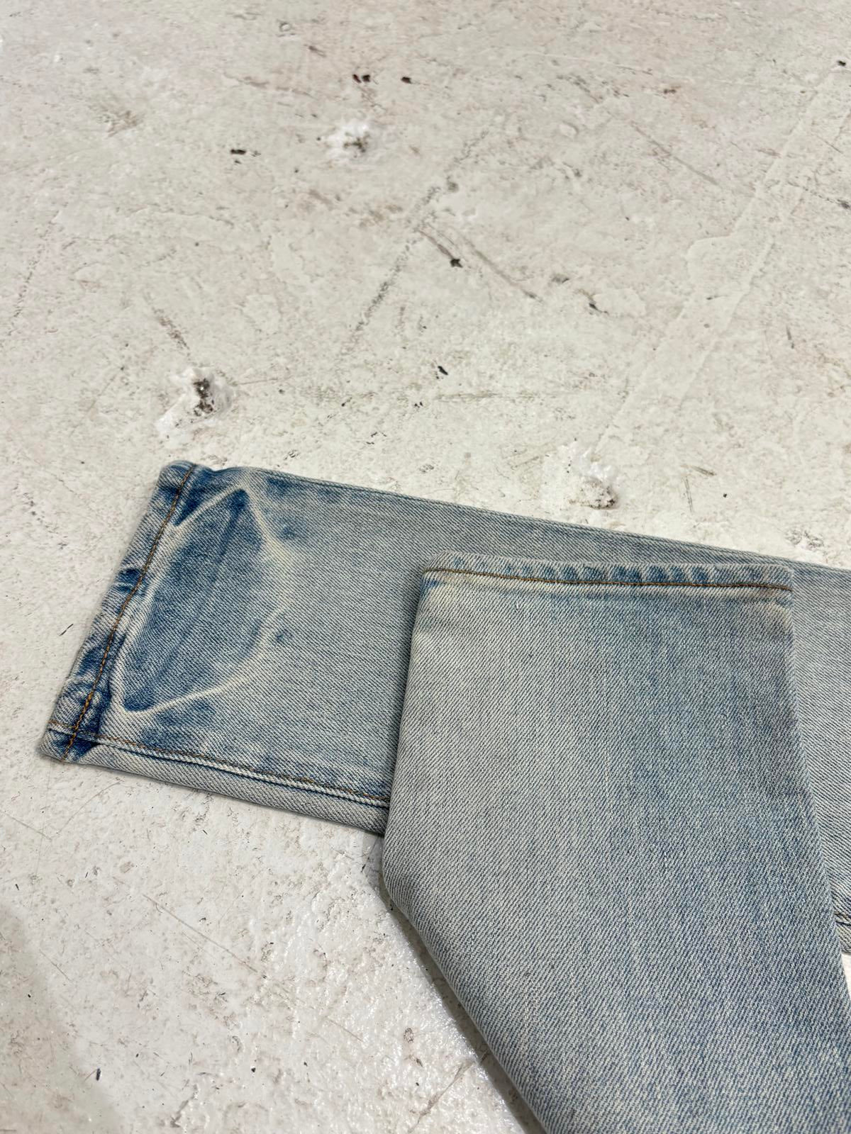 Saint Laurent D02 Jeans.