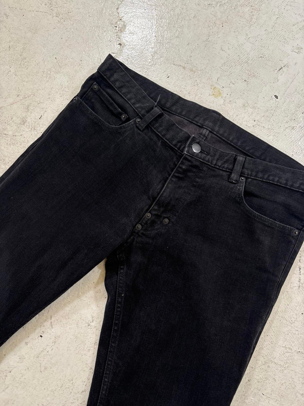 Number (N)ine Noir Denim