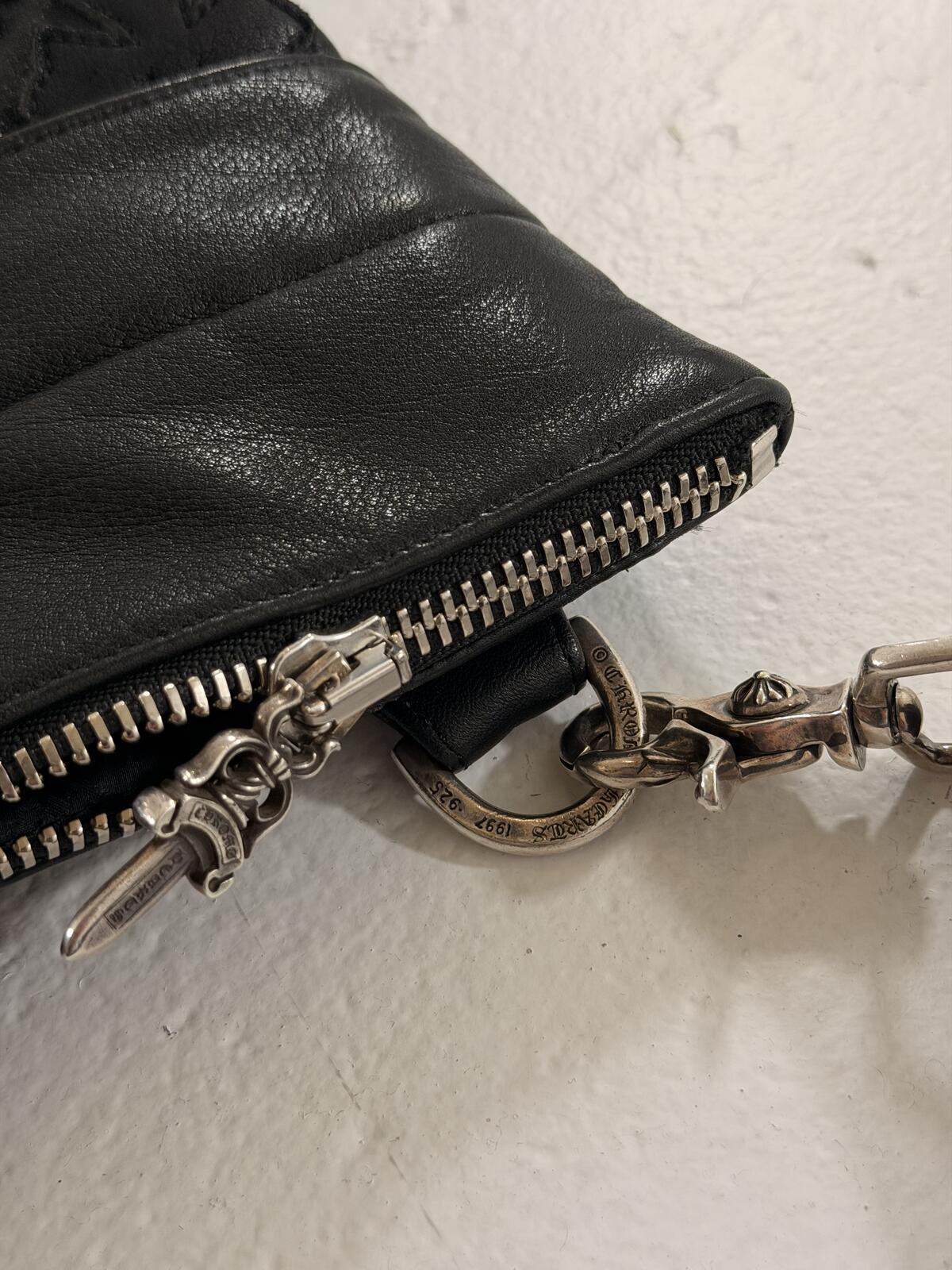Chrome hearts cross patch messenger brief
