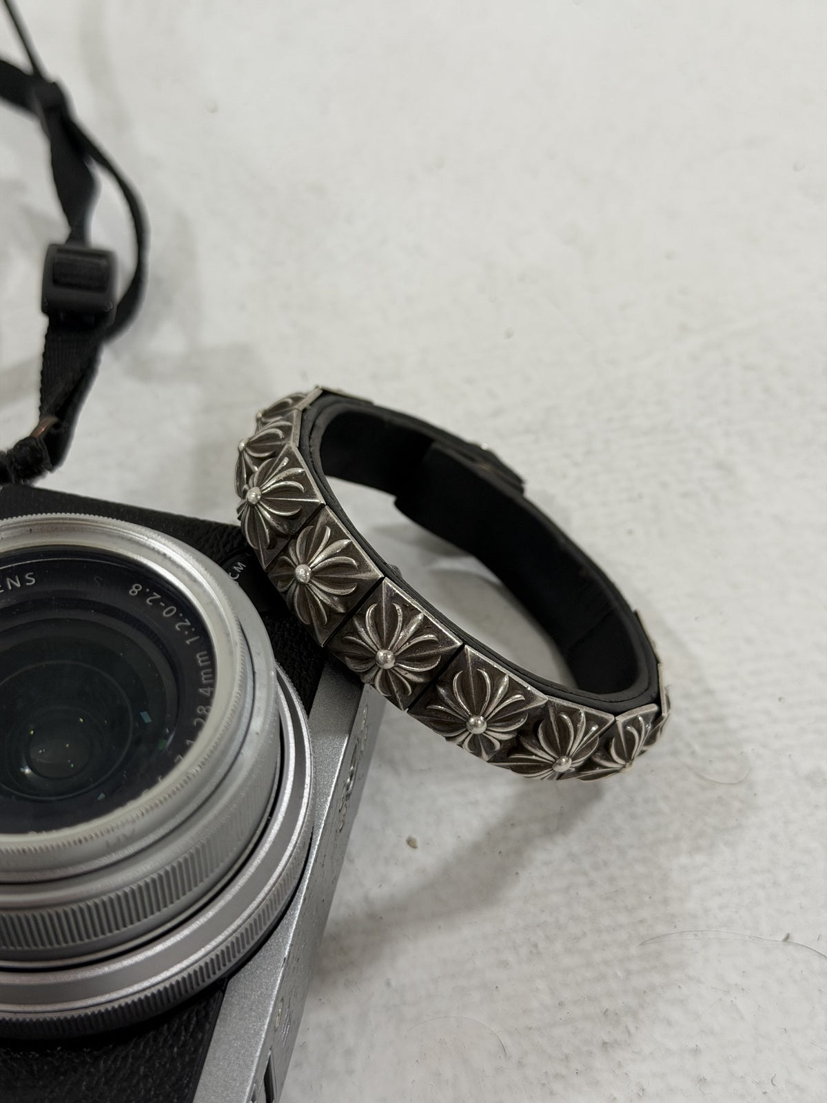 Chrome Hearts Pryamid Snap Bracelet {{ color }} {{ brand }} {{ archive }} {{ season }} {{ year }} {{ hedi slimane }}