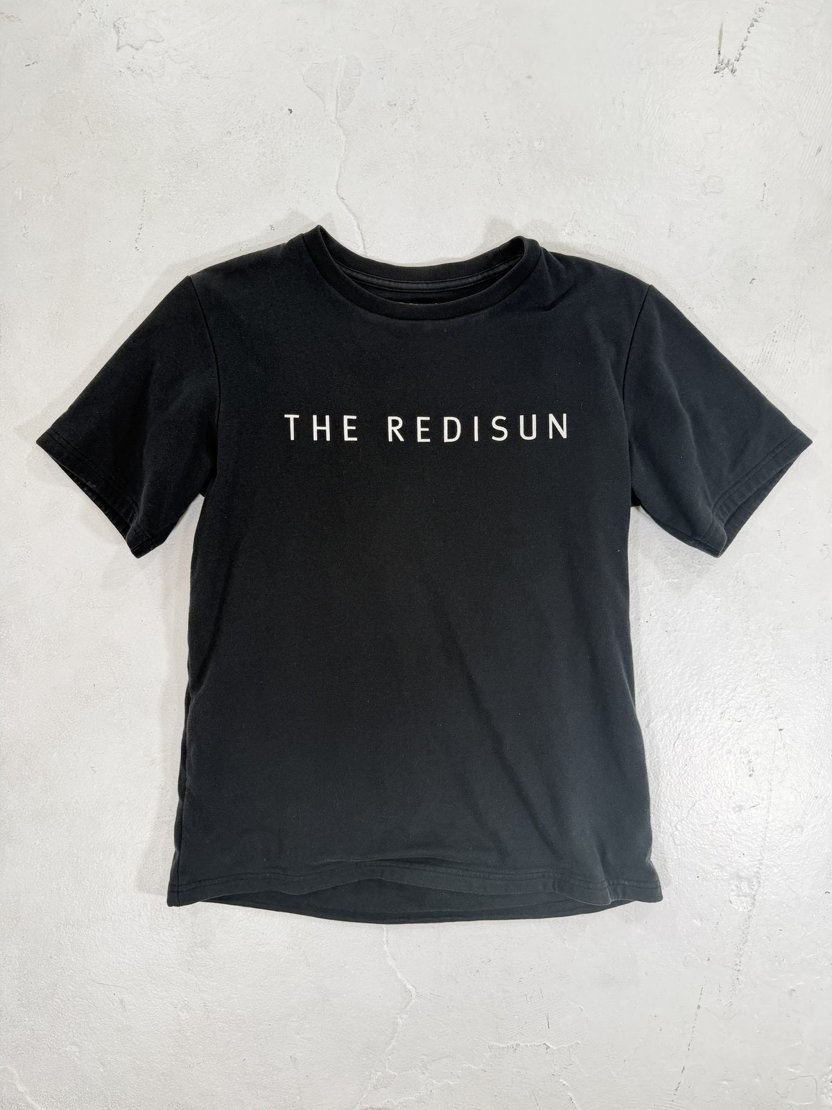 Number (N)ine "the redisun" tee {{ color }} {{ brand }} {{ archive }} {{ season }} {{ year }} {{ hedi slimane }}