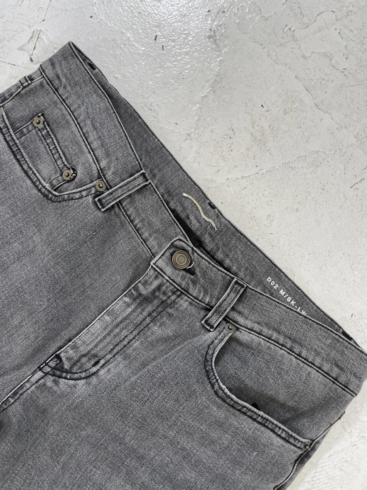 Saint Laurent Grey Wash D02 denim