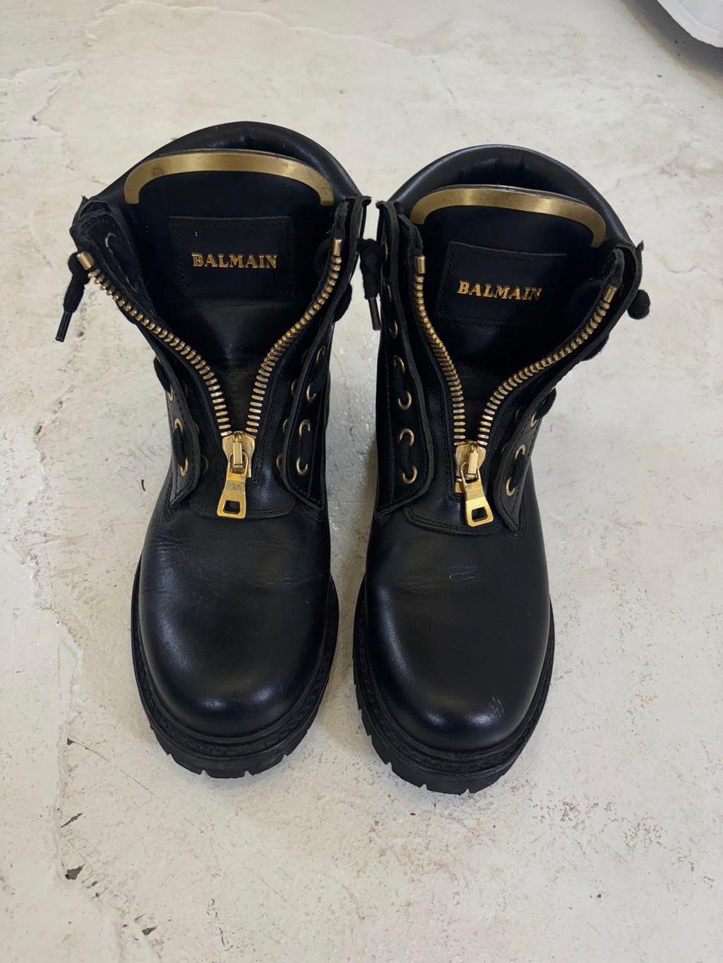 Balmain zip up ankle boots