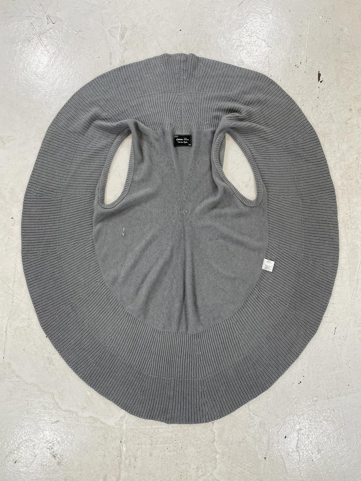 Number Nine Aw09 Circle Sweater Vest