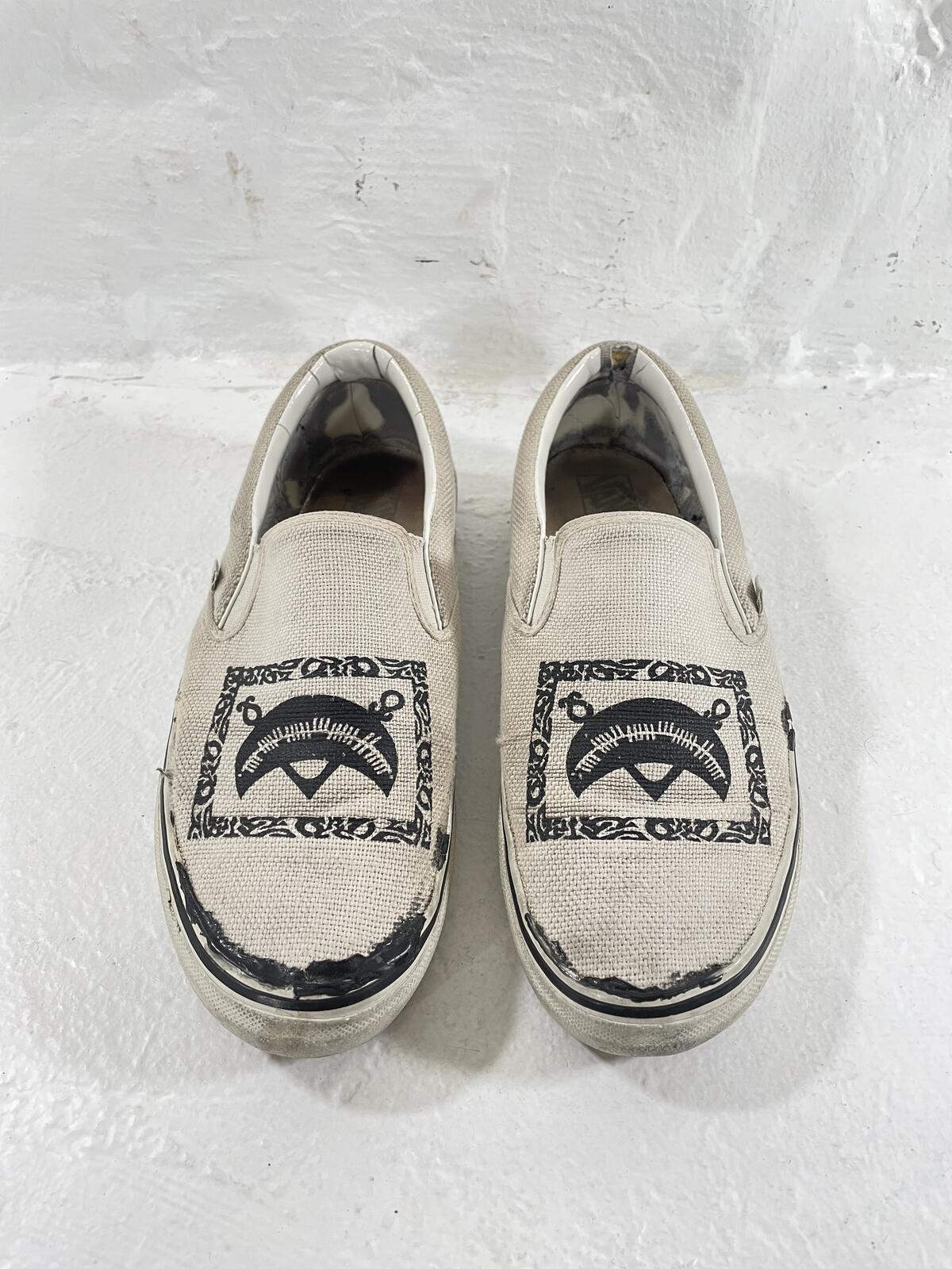 Undercover SS03 Scab Vans
