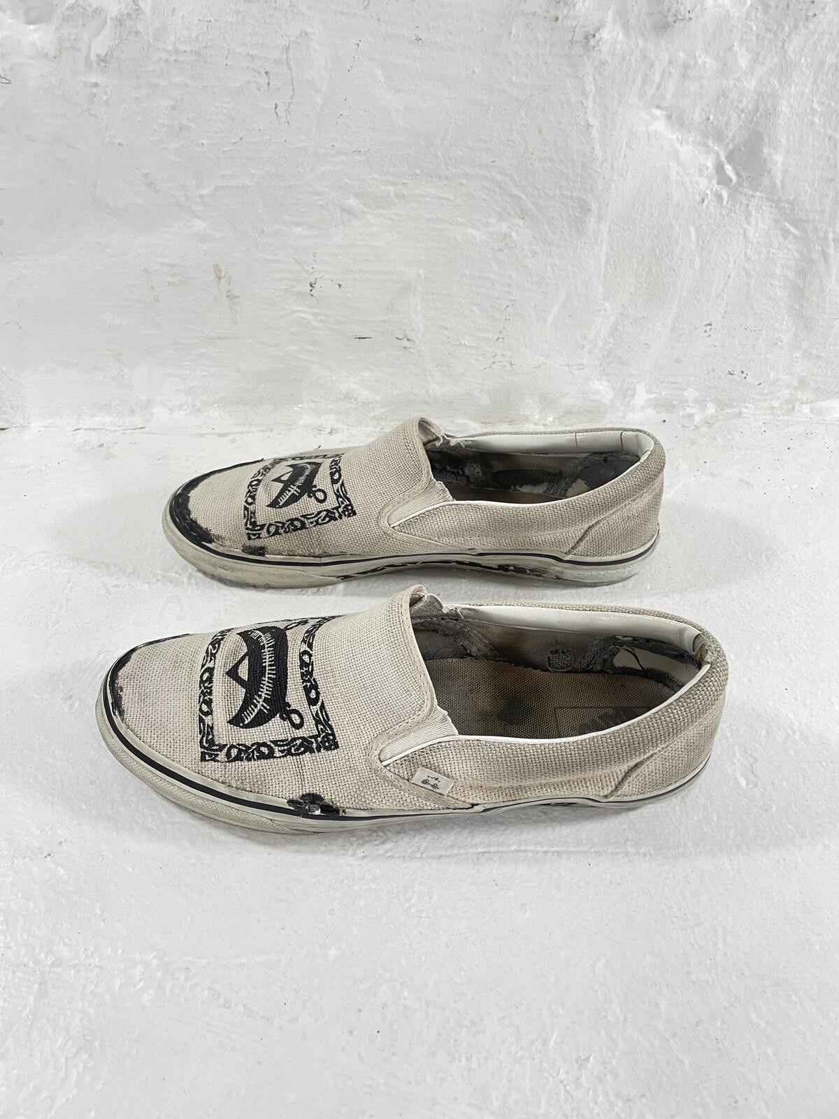 Undercover SS03 Scab Vans