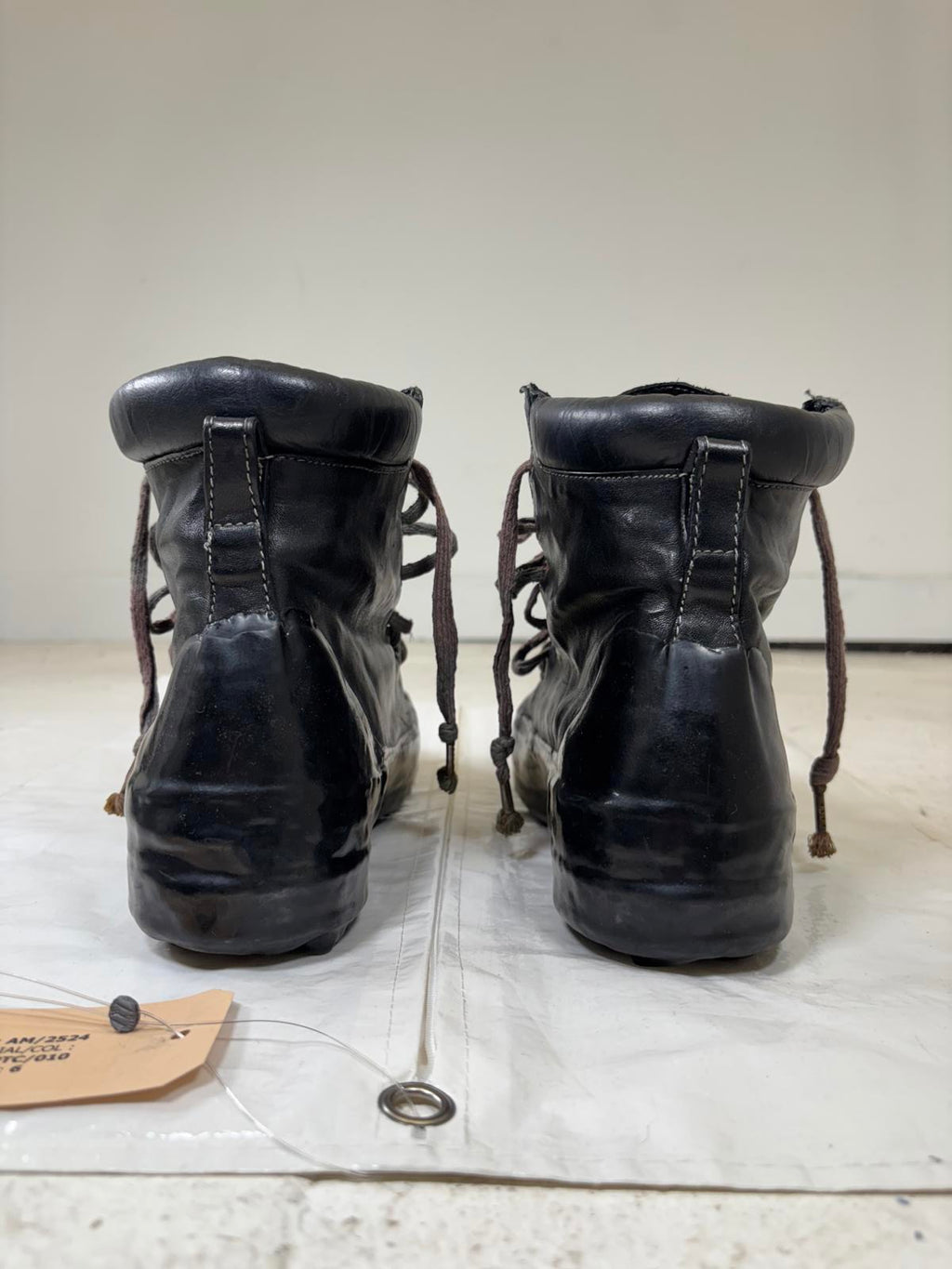 CAROL CHRISTIAN POELL DRIP SNEAKERS
