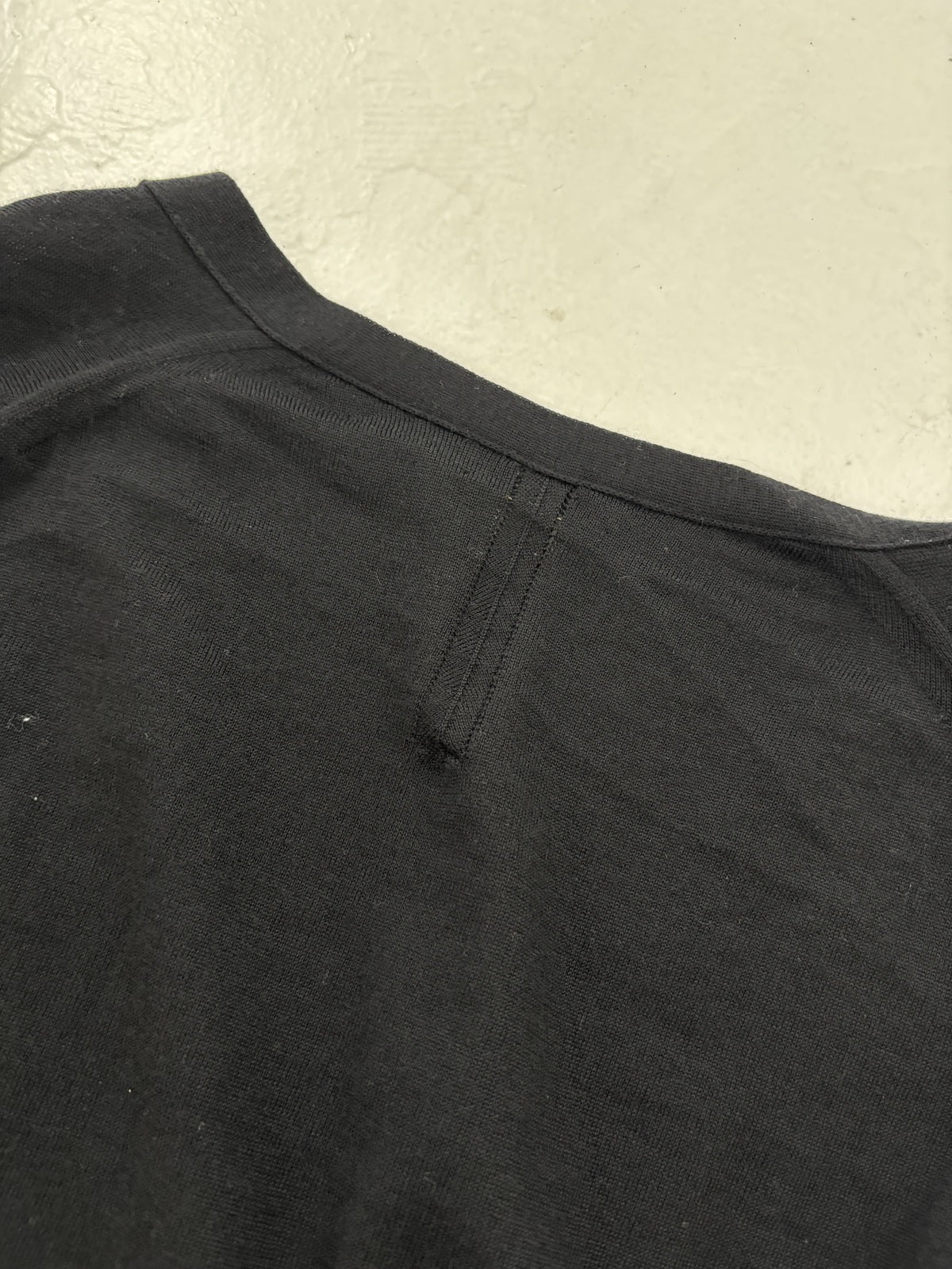 Saint Laurent Paris Cardigan {{ color }} {{ brand }} {{ archive }} {{ season }} {{ year }} {{ hedi slimane }}