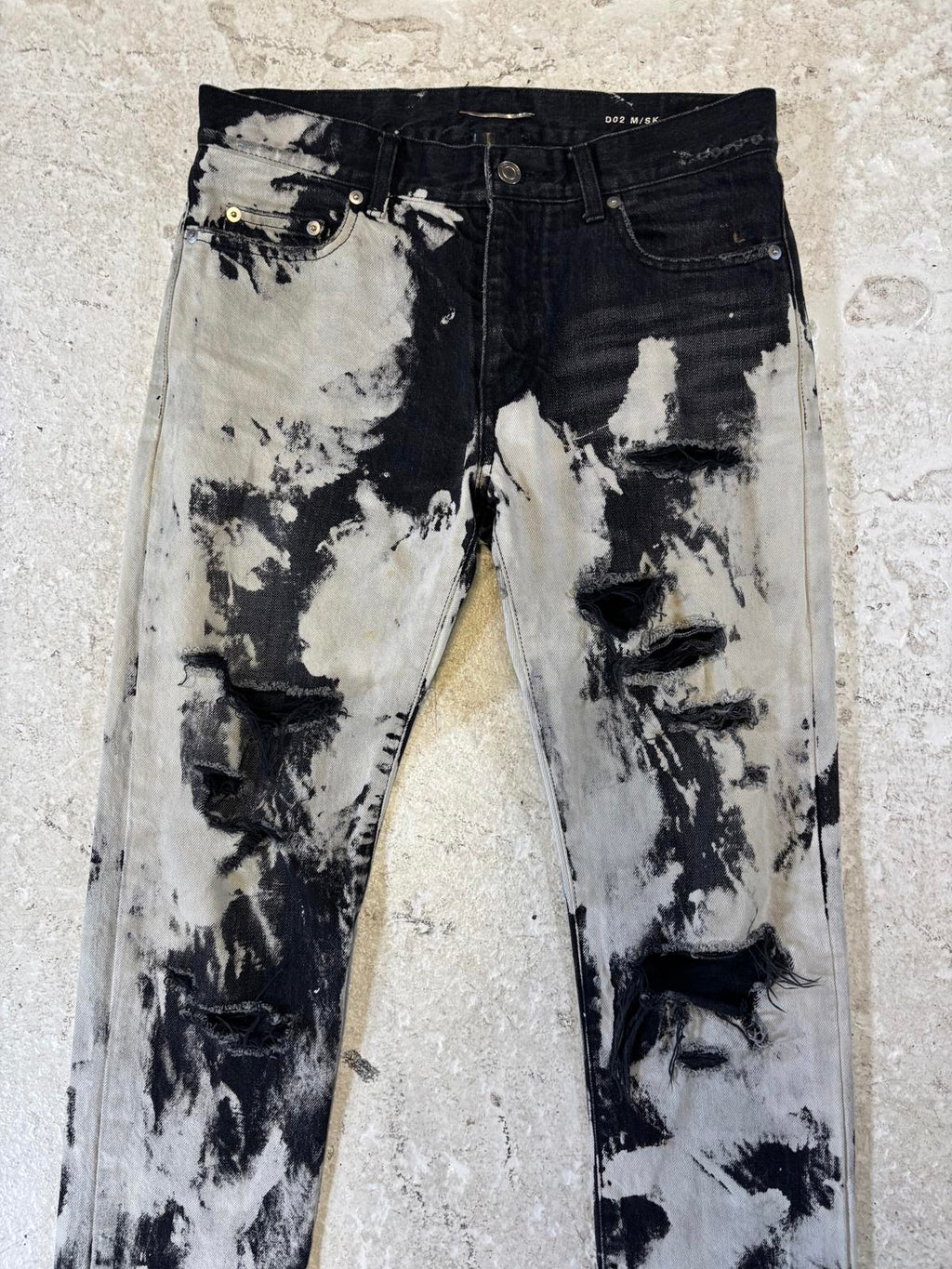 Saint Laurent Distressed D02 Jeans