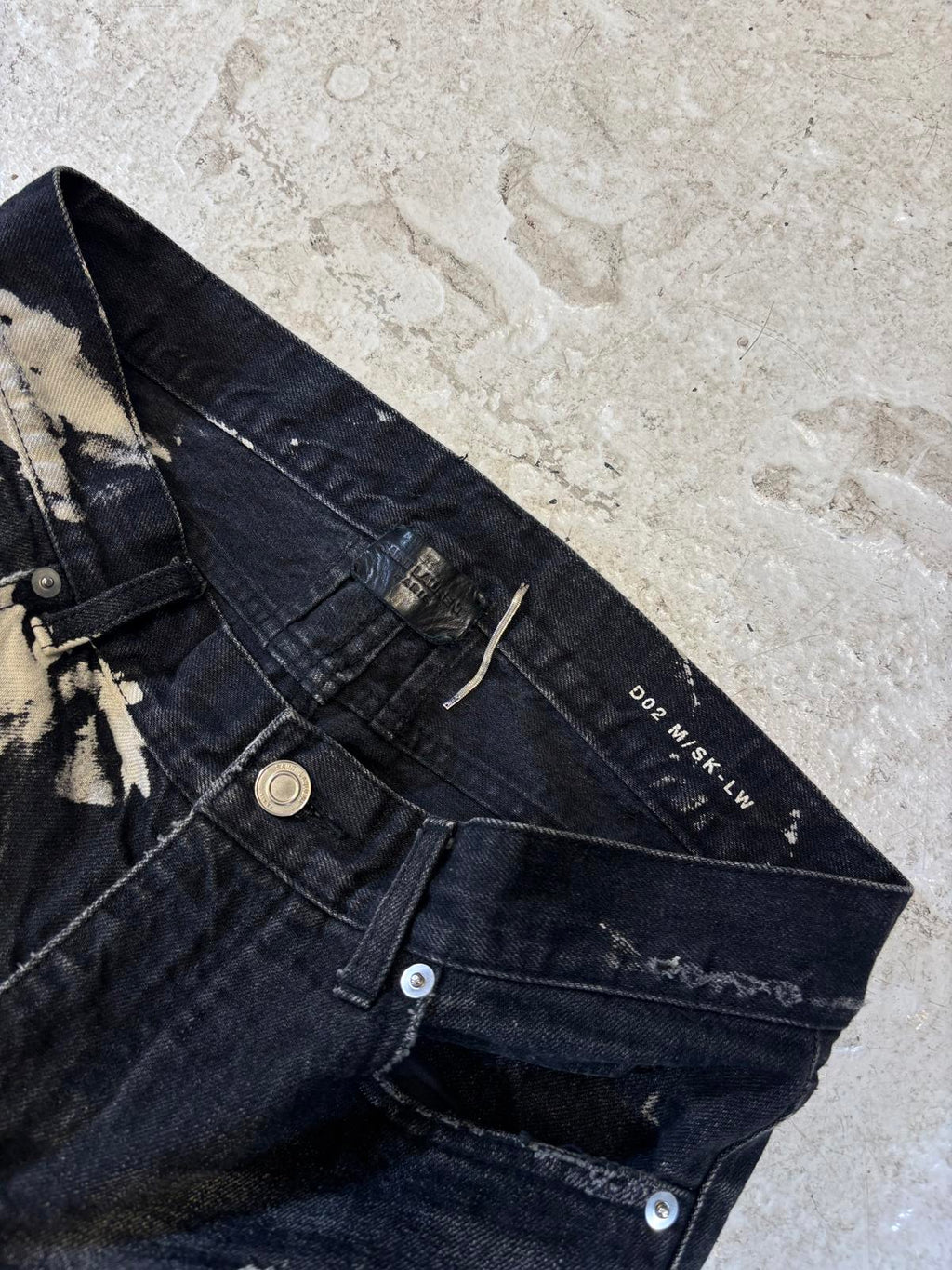 Saint Laurent Distressed D02 Jeans