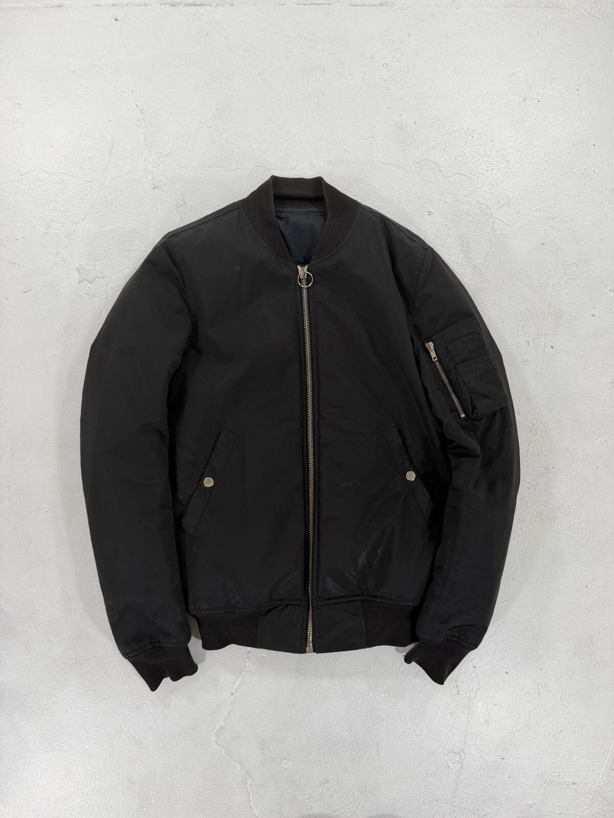 Rick Owens 09' bomber jacket {{ color }} {{ brand }} {{ archive }} {{ season }} {{ year }} {{ hedi slimane }}