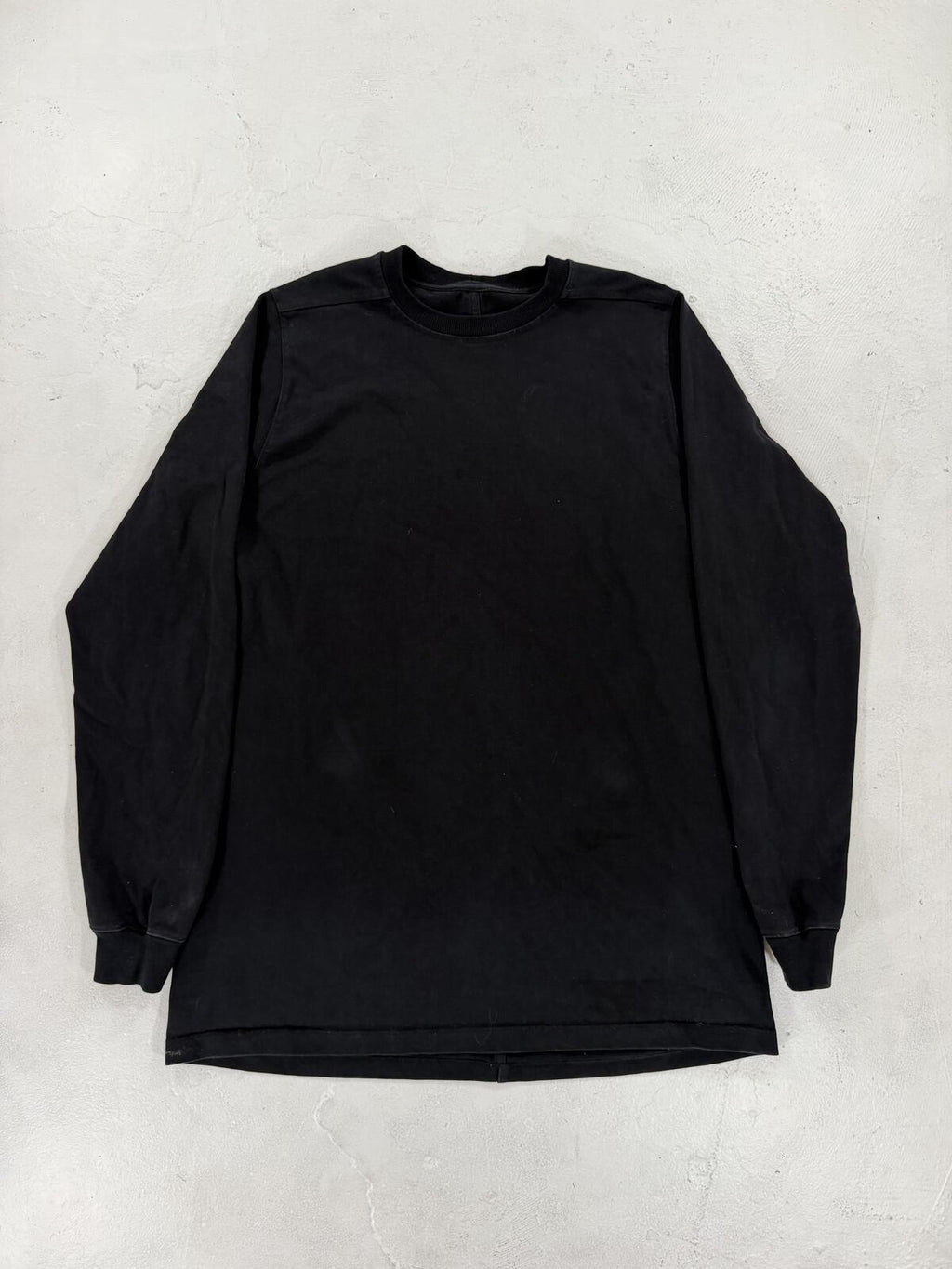 Rick Owens FW18 long sleeve {{ color }} {{ brand }} {{ archive }} {{ season }} {{ year }} {{ hedi slimane }}