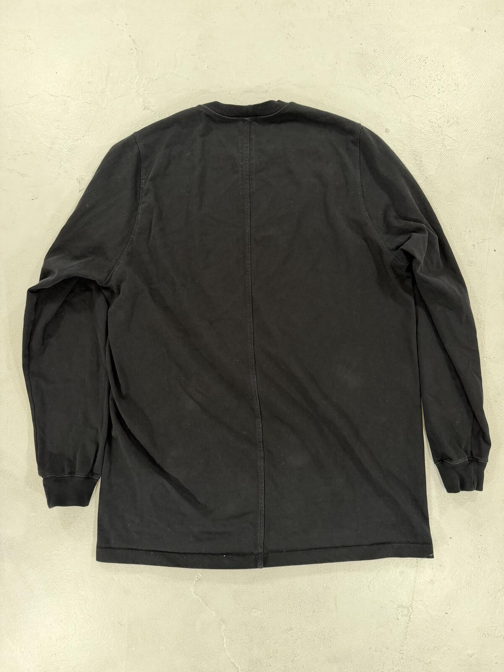 Rick Owens FW18 long sleeve {{ color }} {{ brand }} {{ archive }} {{ season }} {{ year }} {{ hedi slimane }}