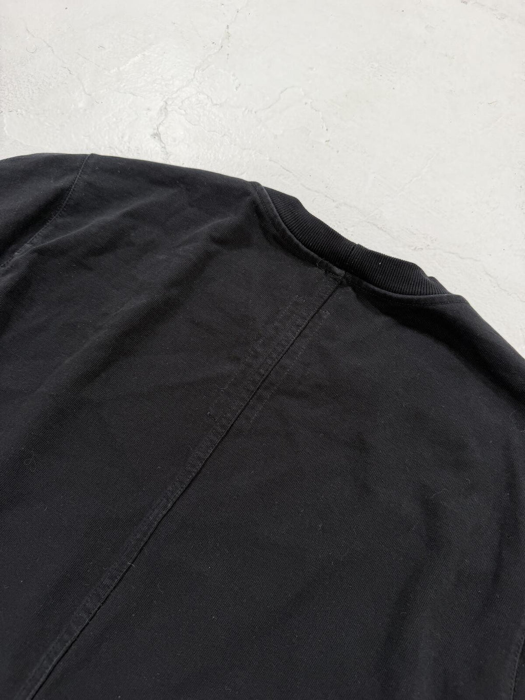 Rick Owens FW18 long sleeve {{ color }} {{ brand }} {{ archive }} {{ season }} {{ year }} {{ hedi slimane }}