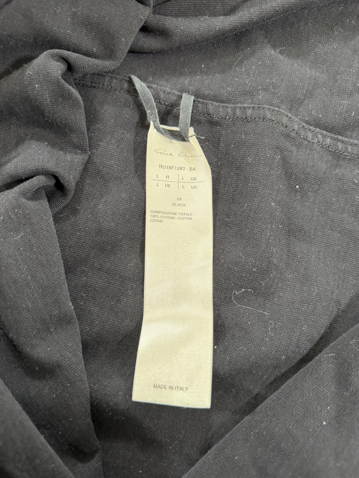 Rick Owens FW18 long sleeve {{ color }} {{ brand }} {{ archive }} {{ season }} {{ year }} {{ hedi slimane }}