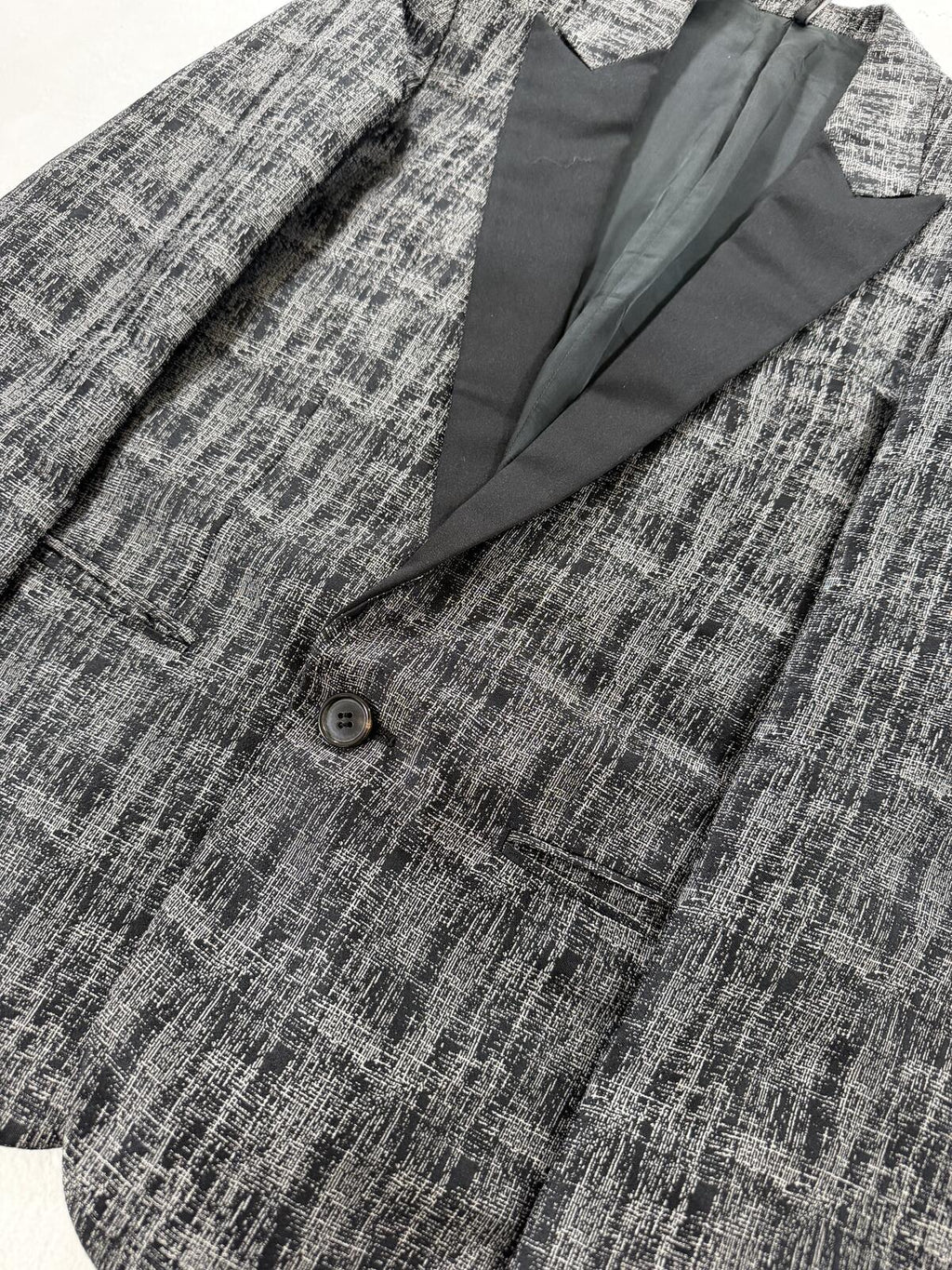 Dior Homme SS05 "Only For Japan" Woven Blazer {{ color }} {{ brand }} {{ archive }} {{ season }} {{ year }} {{ hedi slimane }}