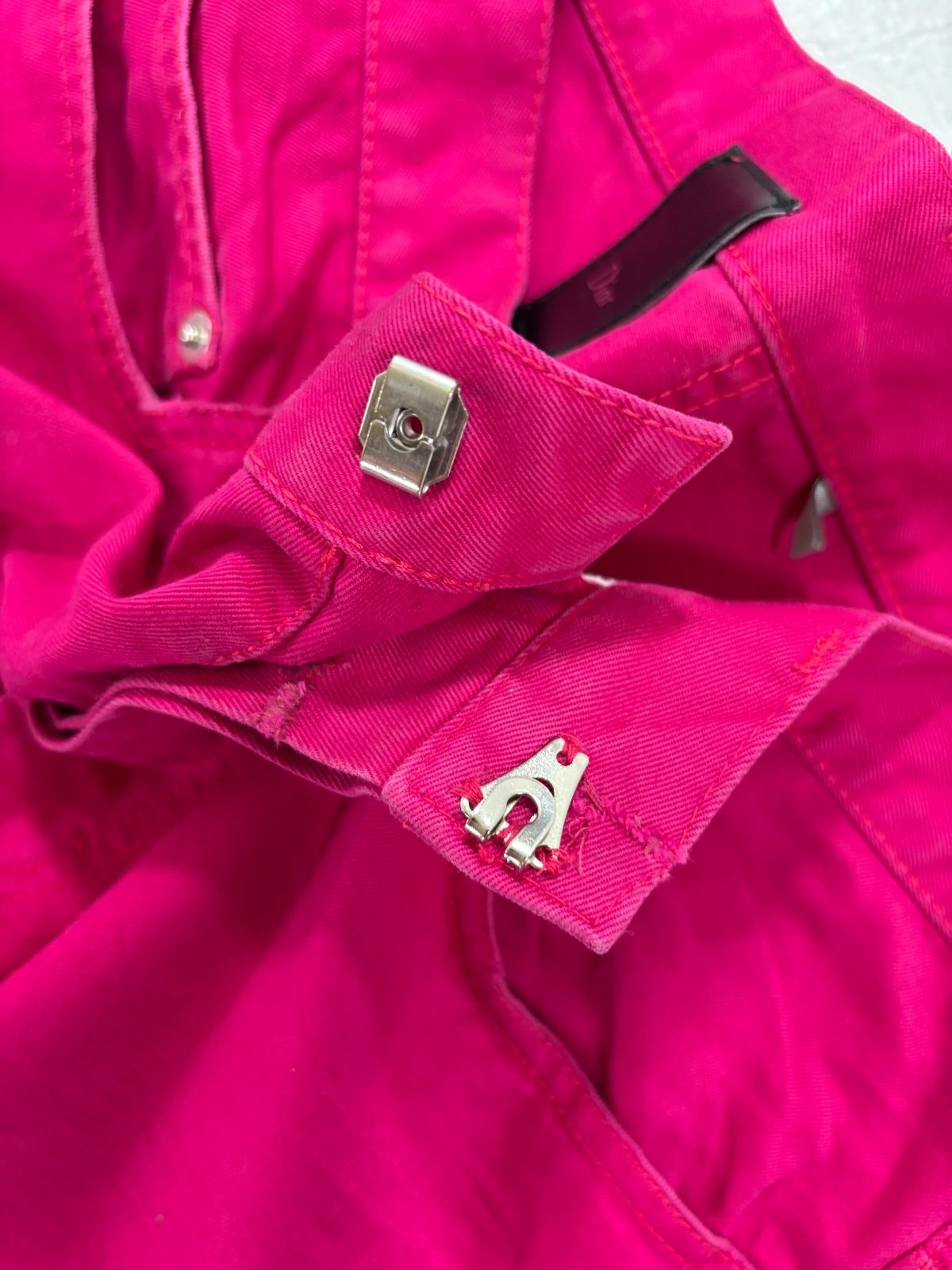 Dior Homme SS2005 Pink Fuchsia Jeans {{ color }} {{ brand }} {{ archive }} {{ season }} {{ year }} {{ hedi slimane }}