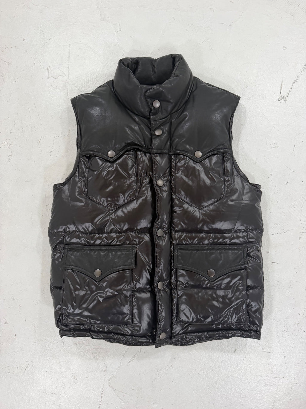Number (N)ine Sheep Skin Nylon Vest {{ color }} {{ brand }} {{ archive }} {{ season }} {{ year }} {{ hedi slimane }}