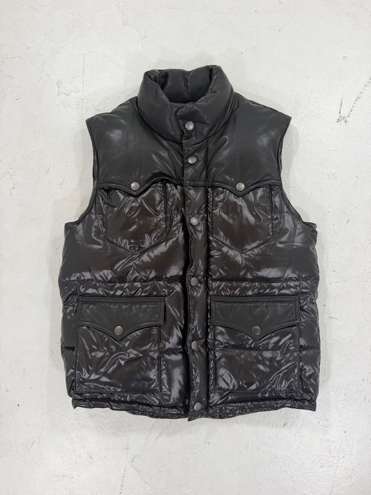 Number (N)ine Sheep Skin Nylon Vest {{ color }} {{ brand }} {{ archive }} {{ season }} {{ year }} {{ hedi slimane }}