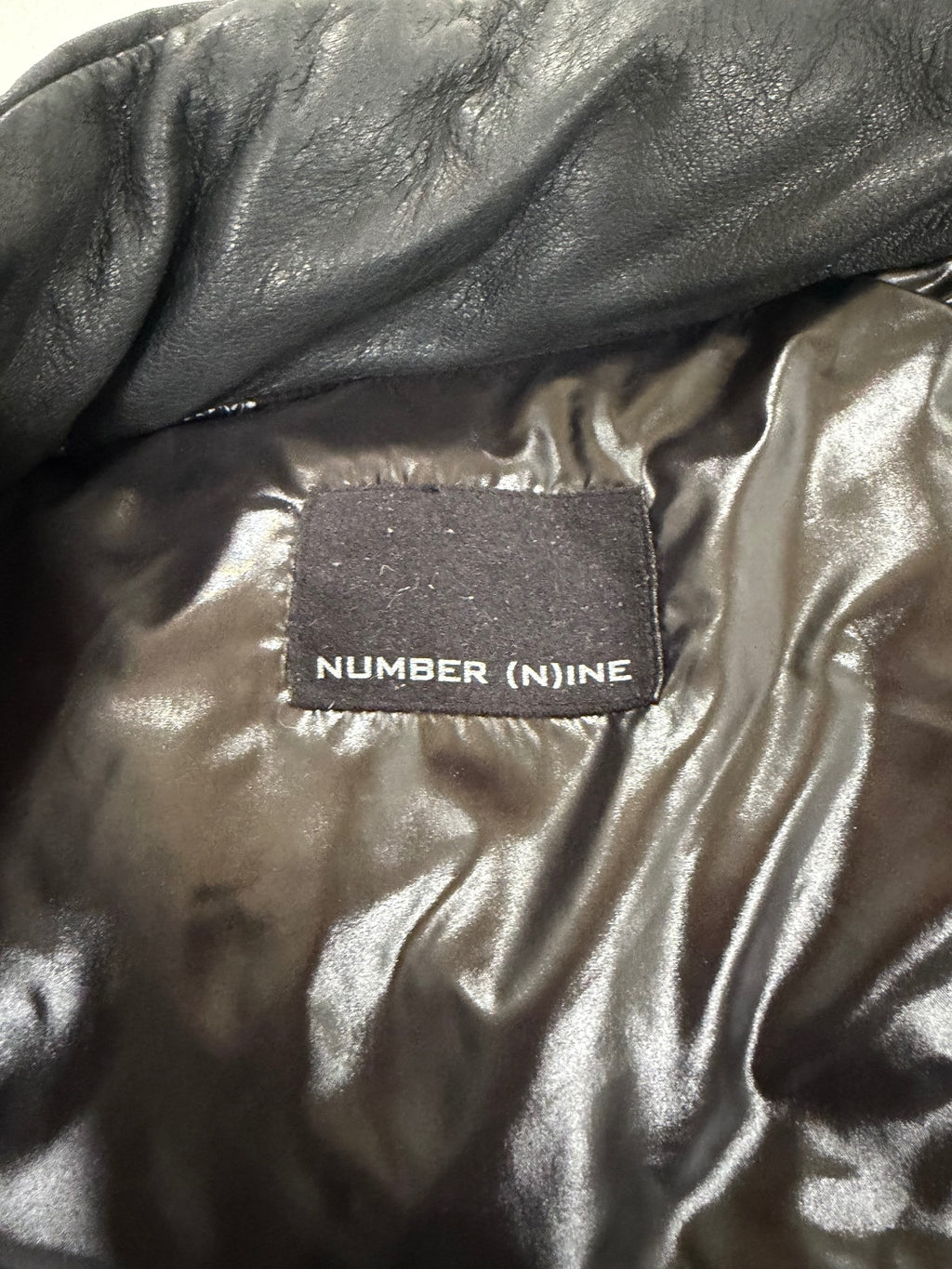 Number (N)ine Sheep Skin Nylon Vest {{ color }} {{ brand }} {{ archive }} {{ season }} {{ year }} {{ hedi slimane }}