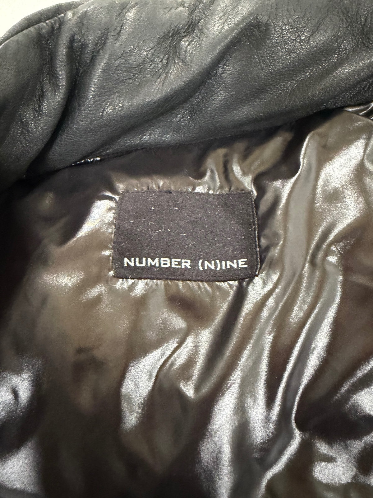 Number (N)ine Sheep Skin Nylon Vest {{ color }} {{ brand }} {{ archive }} {{ season }} {{ year }} {{ hedi slimane }}
