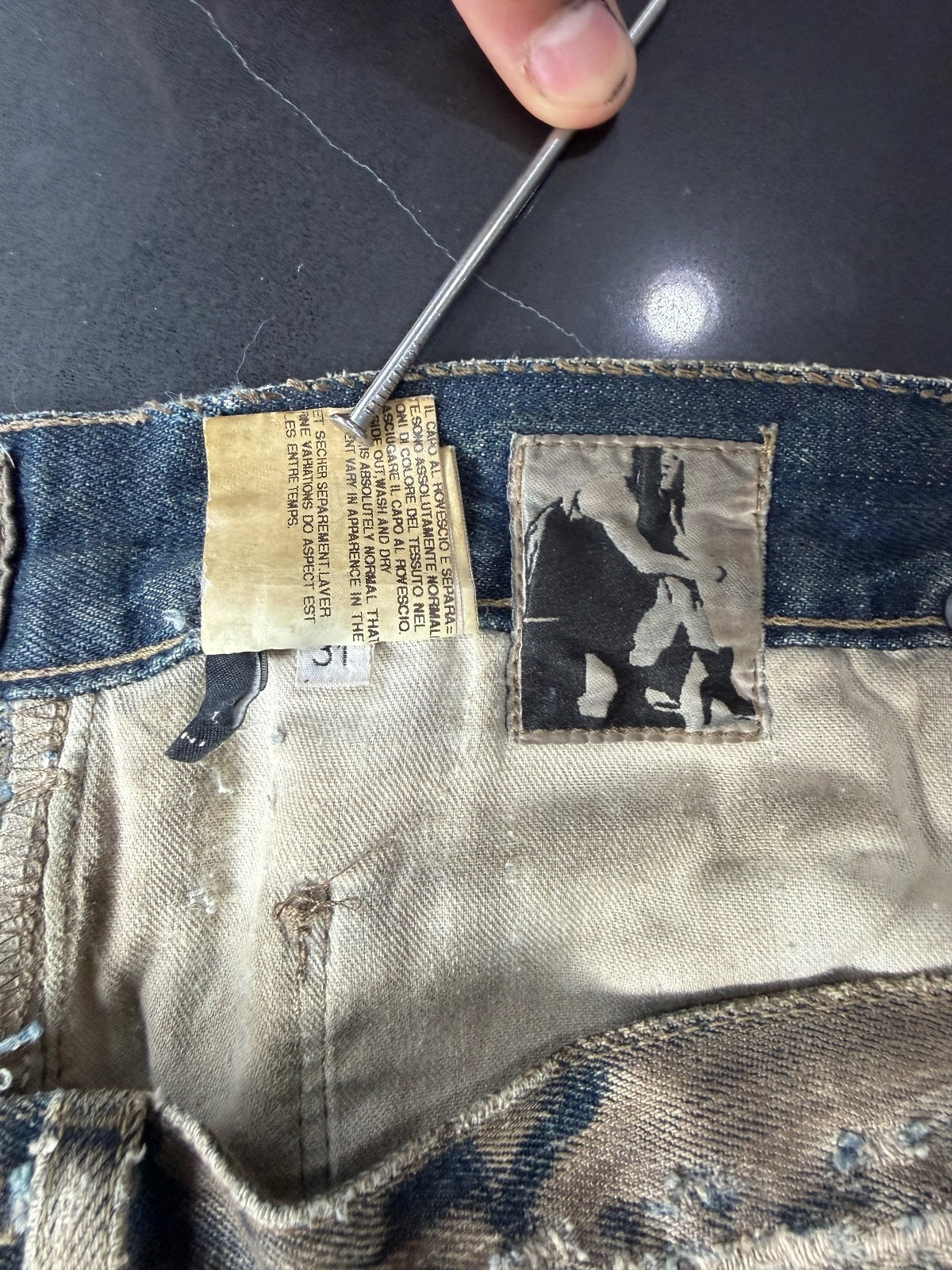 Rick Owens Olmar & Mirta Dust Berlin Cut {{ color }} {{ brand }} {{ archive }} {{ season }} {{ year }} {{ hedi slimane }}
