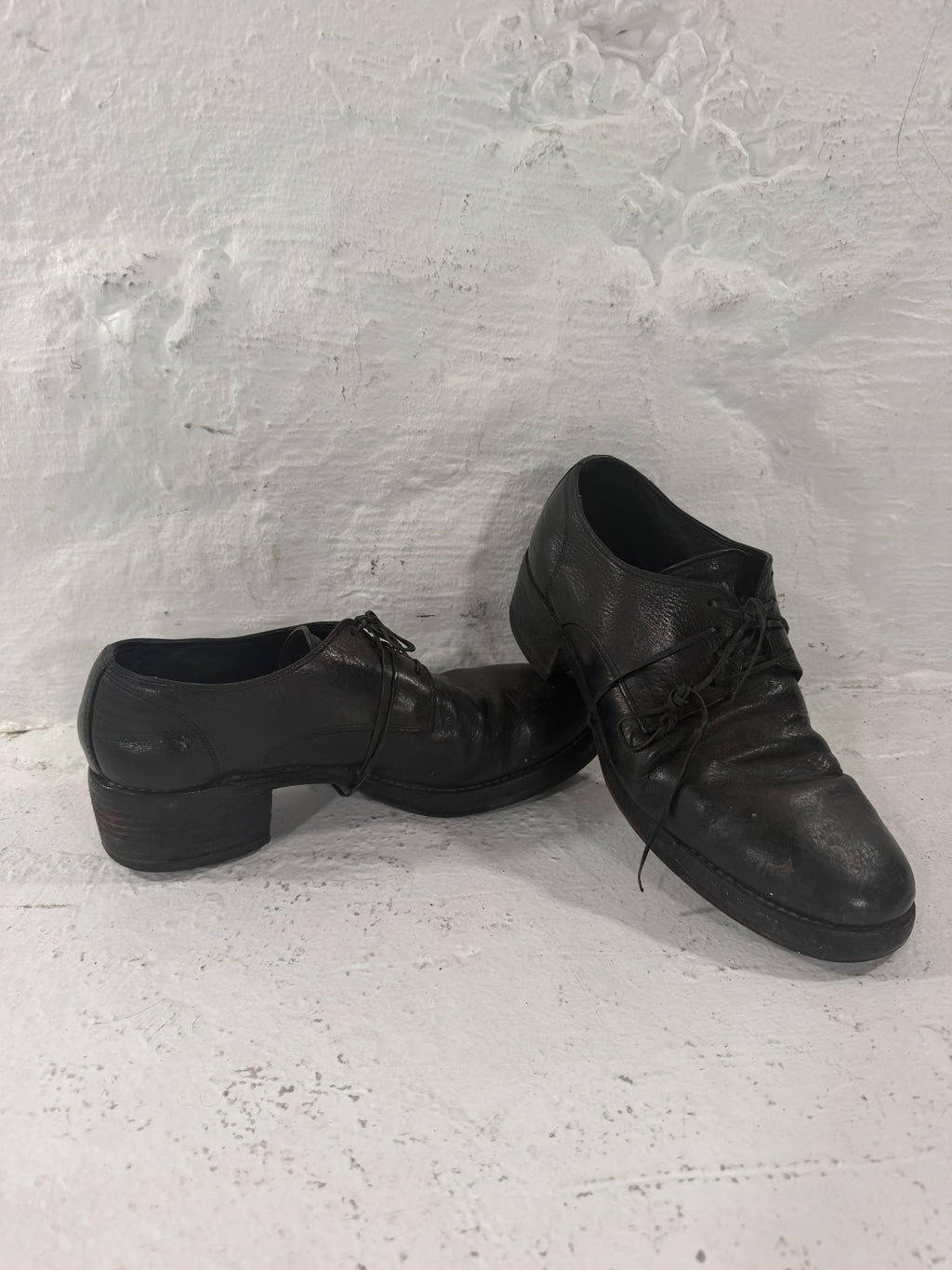 Guidi Low Top Derby Shoes {{ color }} {{ brand }} {{ archive }} {{ season }} {{ year }} {{ hedi slimane }}