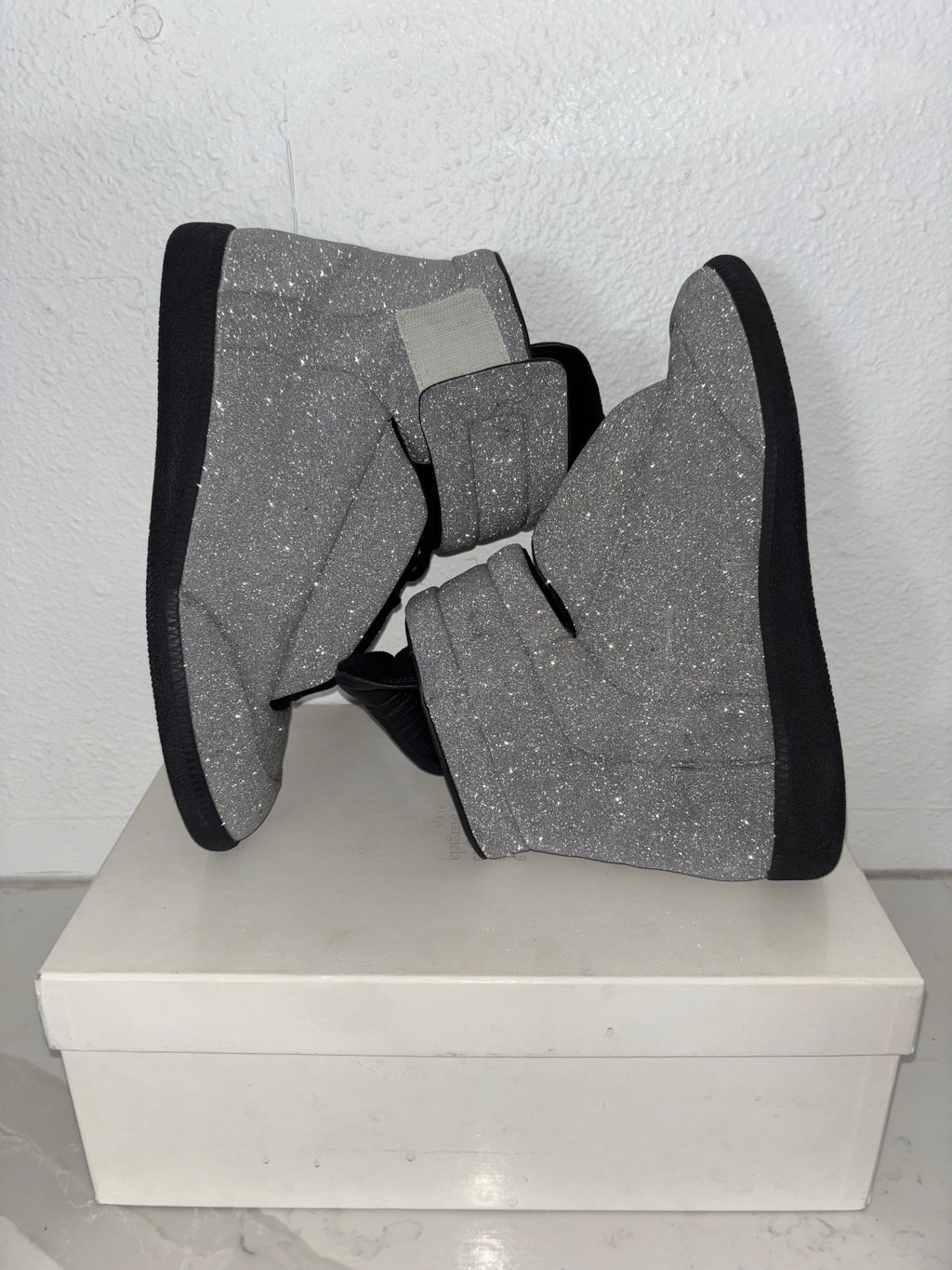 Maison Margiela Glitter Future Sneakers {{ color }} {{ brand }} {{ archive }} {{ season }} {{ year }} {{ hedi slimane }}