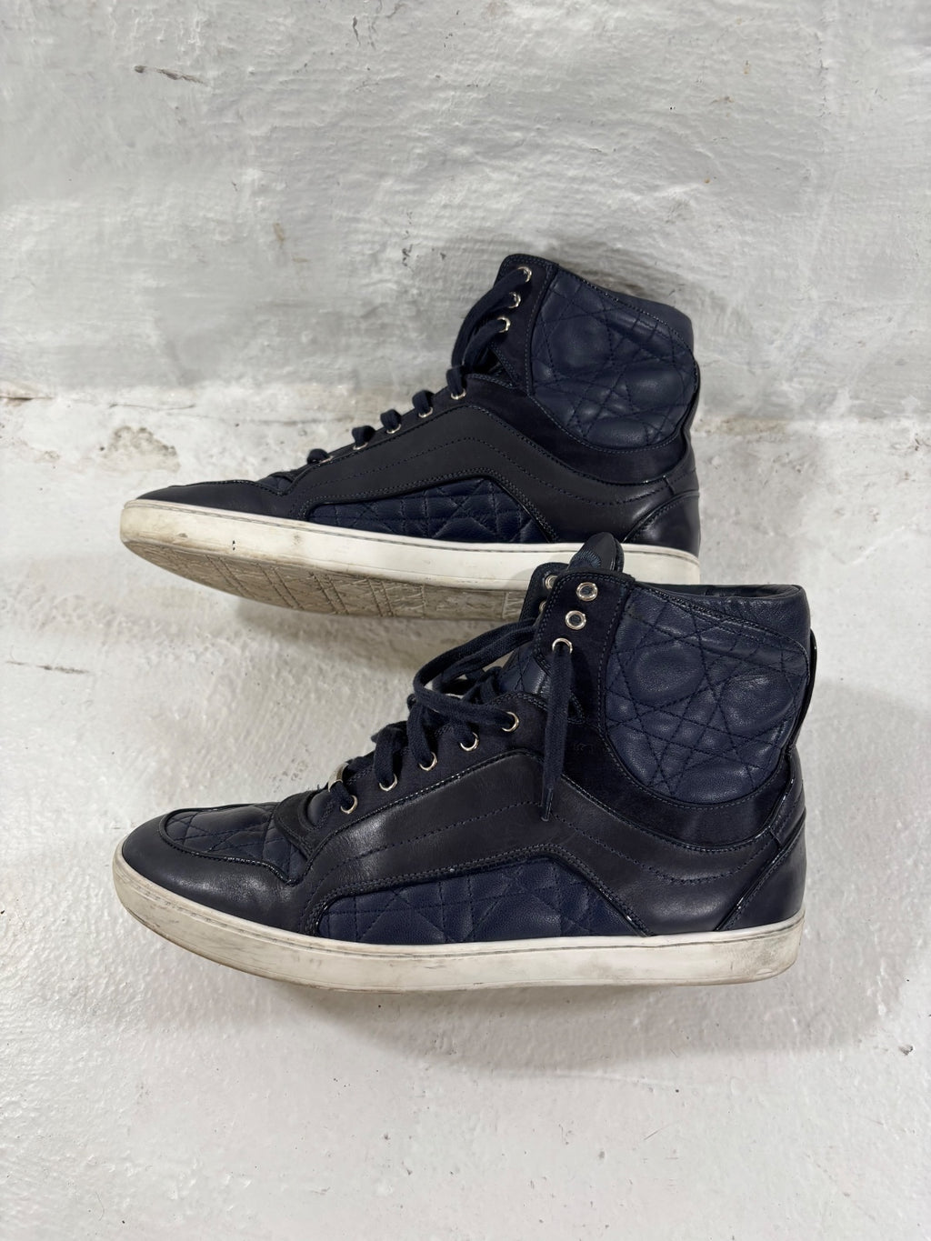 Dior Homme Quilted Sneakers {{ color }} {{ brand }} {{ archive }} {{ season }} {{ year }} {{ hedi slimane }}