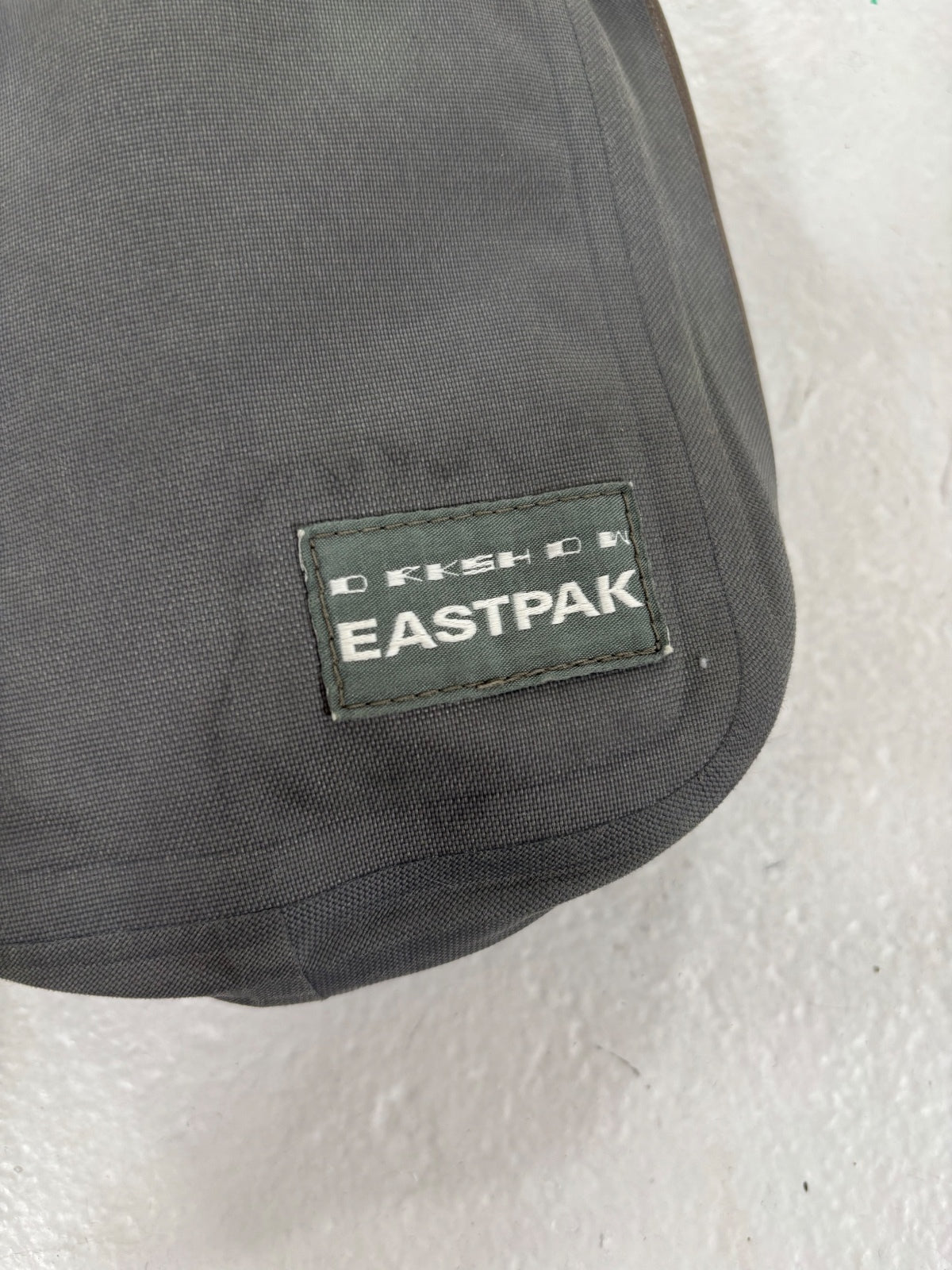 Rick Owens X Eastpack Phone bag {{ color }} {{ brand }} {{ archive }} {{ season }} {{ year }} {{ hedi slimane }}