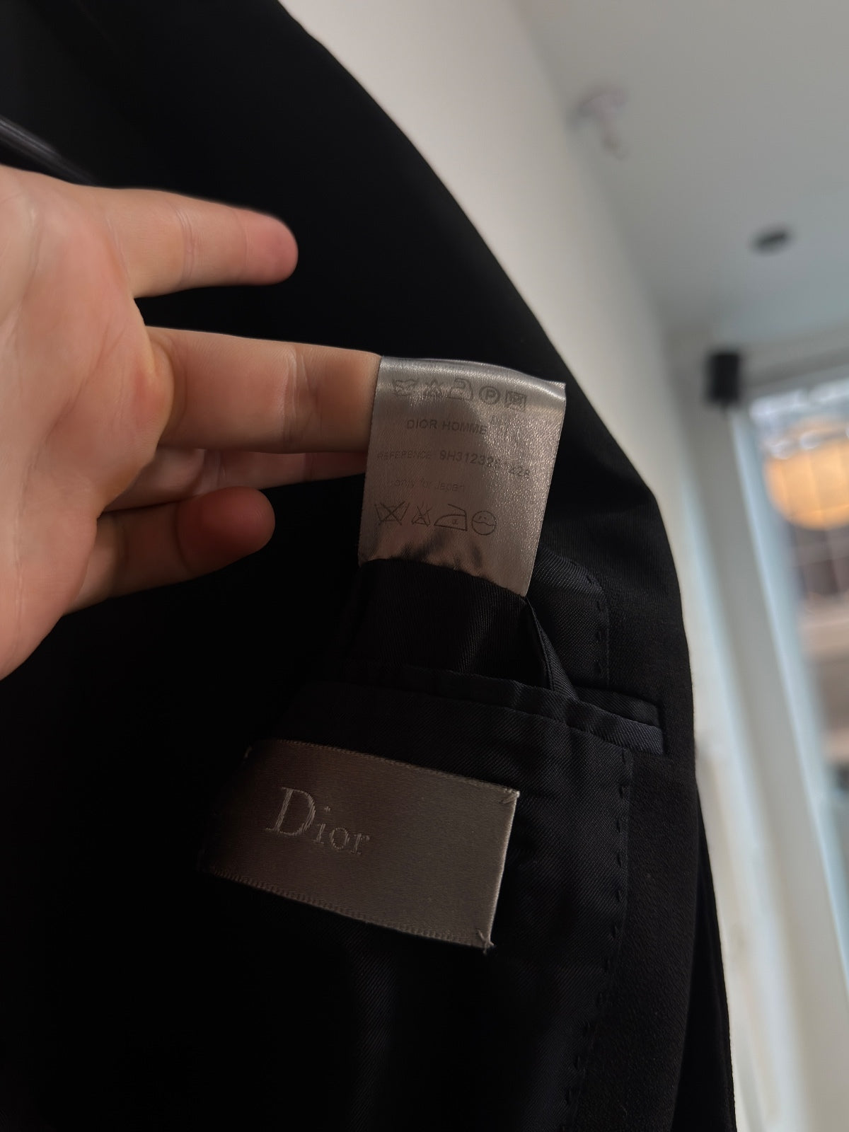 Dior Homme aw09 Bondage Suit {{ color }} {{ brand }} {{ archive }} {{ season }} {{ year }} {{ hedi slimane }}
