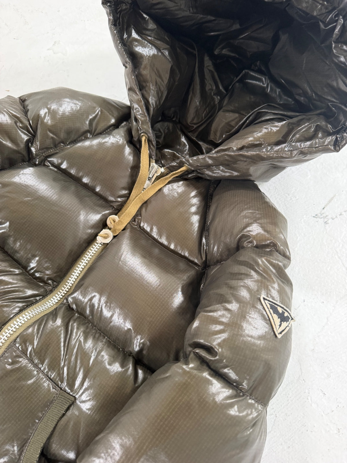 L.G.B. Bat Down Puffer {{ color }} {{ brand }} {{ archive }} {{ season }} {{ year }} {{ hedi slimane }}