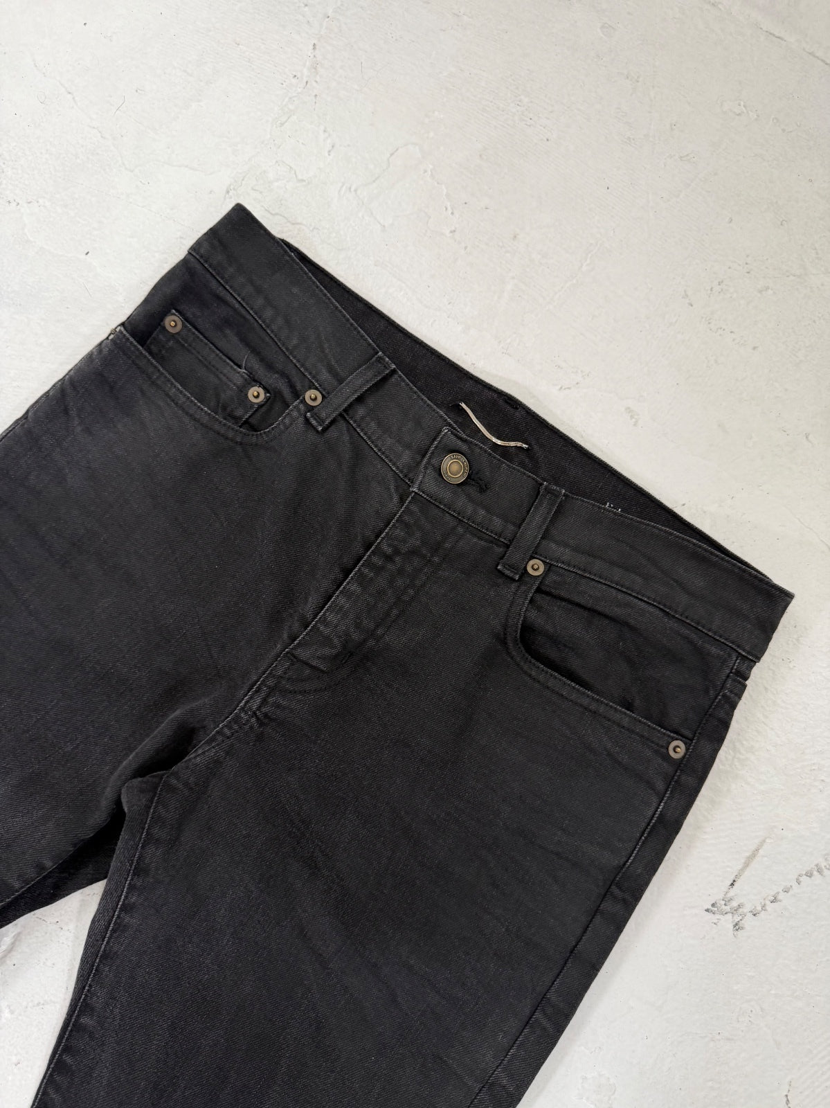 Saint Laurent Paris D01 Black Denim {{ color }} {{ brand }} {{ archive }} {{ season }} {{ year }} {{ hedi slimane }}