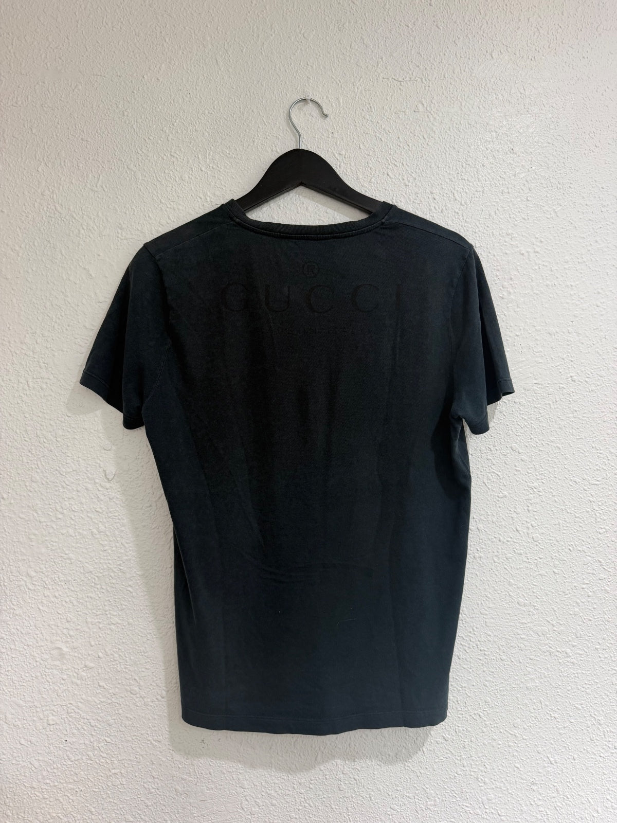 Gucci V Neck Tee {{ color }} {{ brand }} {{ archive }} {{ season }} {{ year }} {{ hedi slimane }}