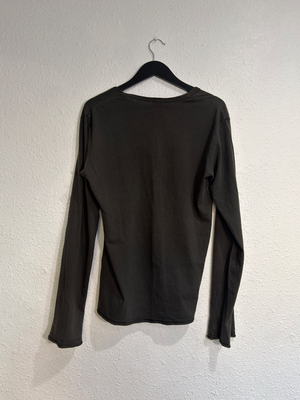 Number (N)ine SS07 Stamped longsleeve {{ color }} {{ brand }} {{ archive }} {{ season }} {{ year }} {{ hedi slimane }}