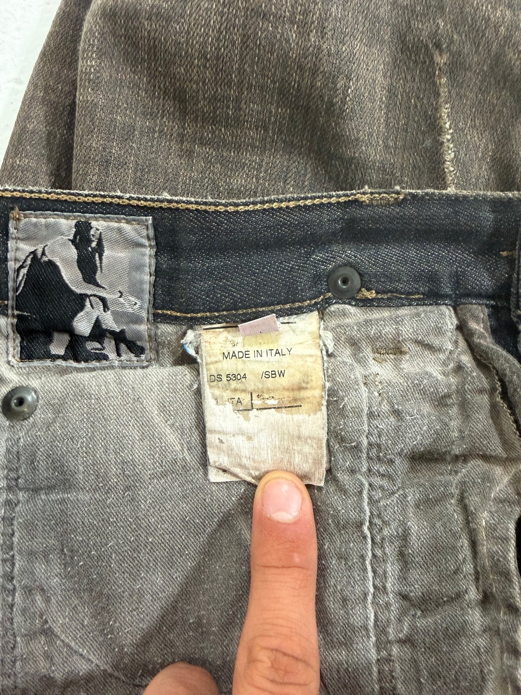 Rick Owens Olmar Mirta Bitter Dust Detroits