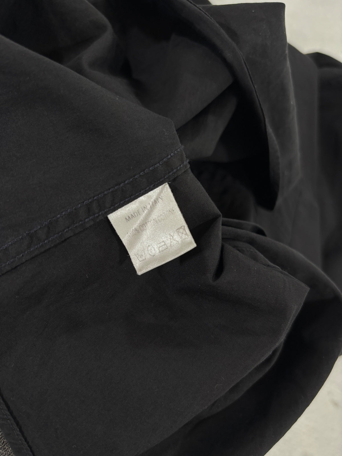 Gucci Button-Up {{ color }} {{ brand }} {{ archive }} {{ season }} {{ year }} {{ hedi slimane }}