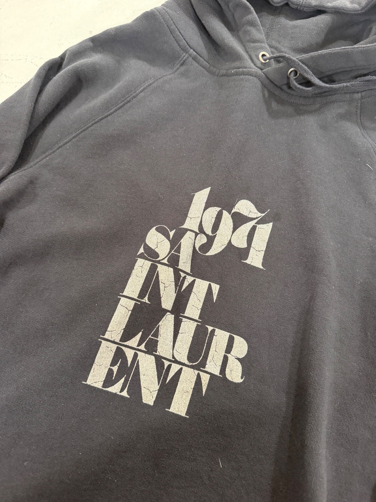 Saint Laurent Paris 1971 Hoodie {{ color }} {{ brand }} {{ archive }} {{ season }} {{ year }} {{ hedi slimane }}