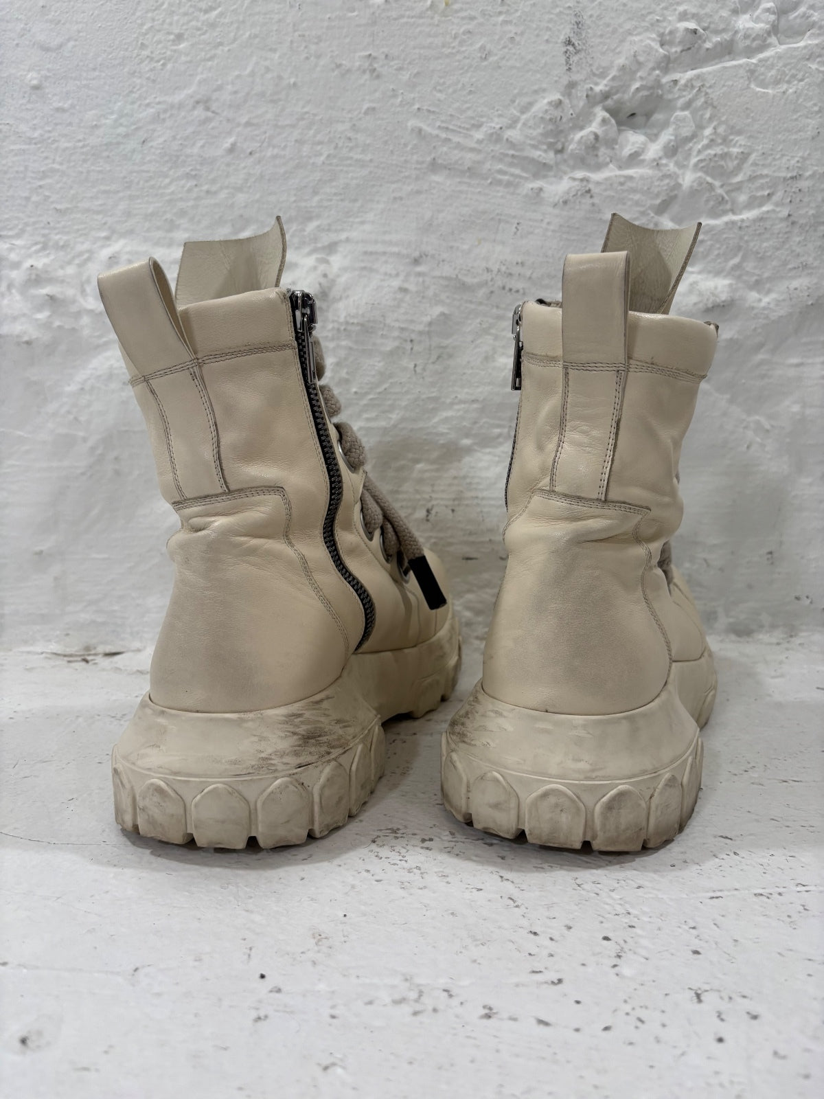 Rick Owens Jumbo Lace Bozo Boots {{ color }} {{ brand }} {{ archive }} {{ season }} {{ year }} {{ hedi slimane }}
