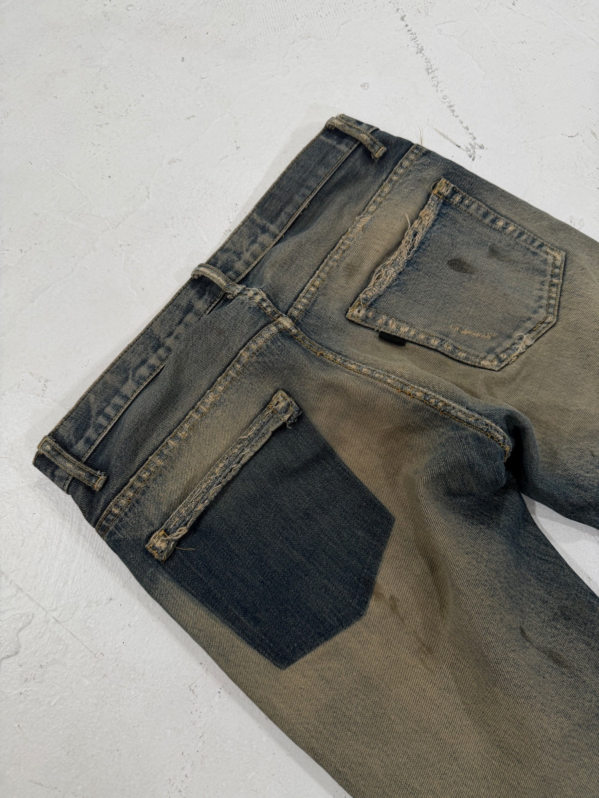 Undercover SS10 reyarned black yarns {{ color }} {{ brand }} {{ archive }} {{ season }} {{ year }} {{ hedi slimane }}