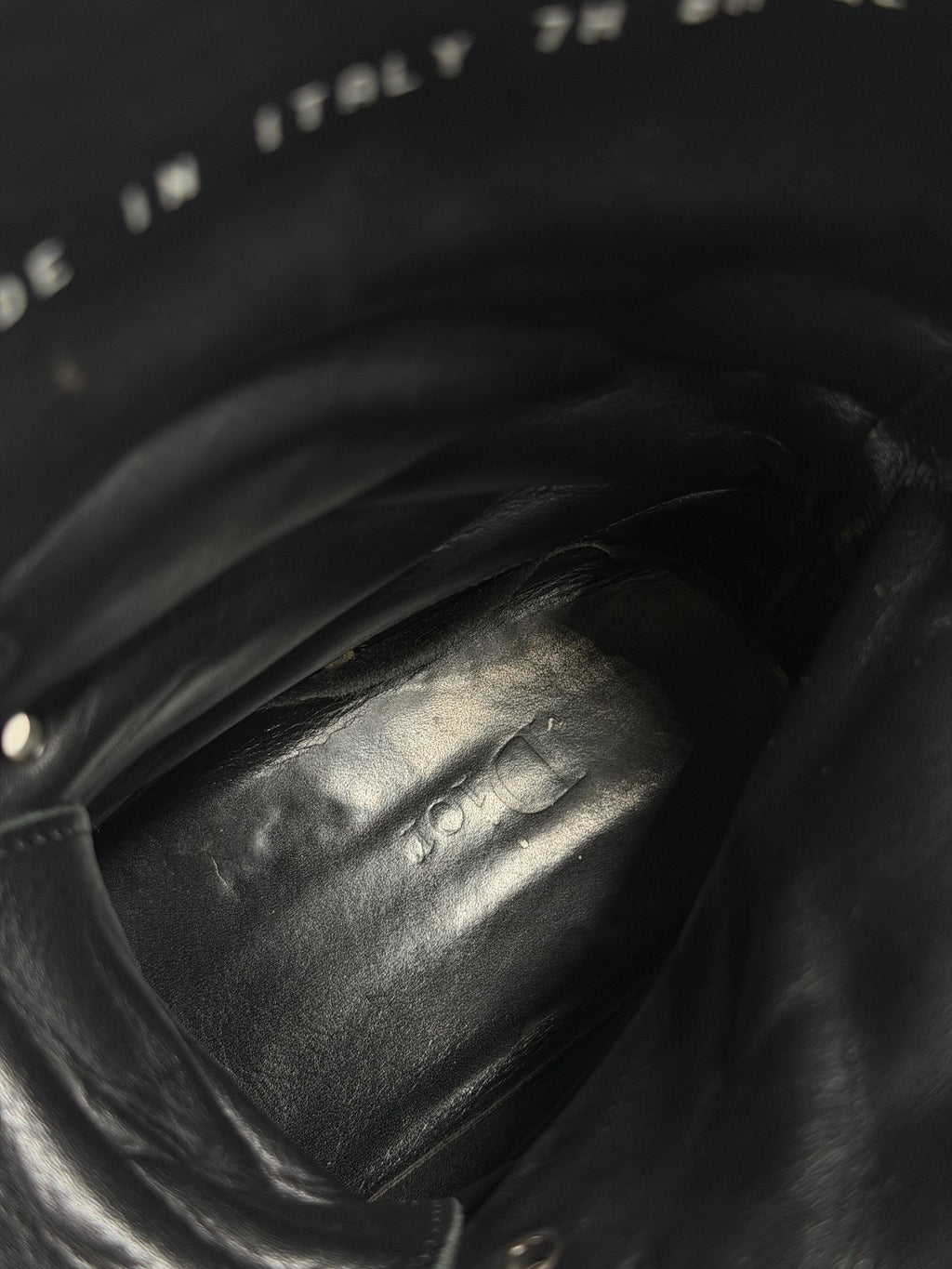 Dior Homme AW07 Navigator Boots By Hedi {{ color }} {{ brand }} {{ archive }} {{ season }} {{ year }} {{ hedi slimane }}
