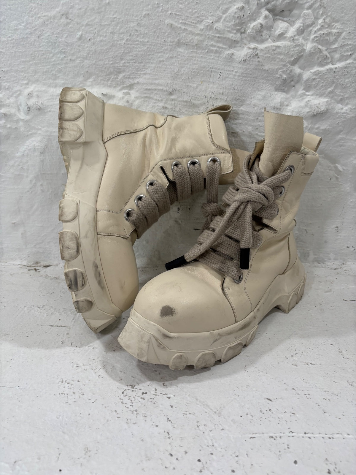 Rick Owens Jumbo Lace Bozo Boots {{ color }} {{ brand }} {{ archive }} {{ season }} {{ year }} {{ hedi slimane }}
