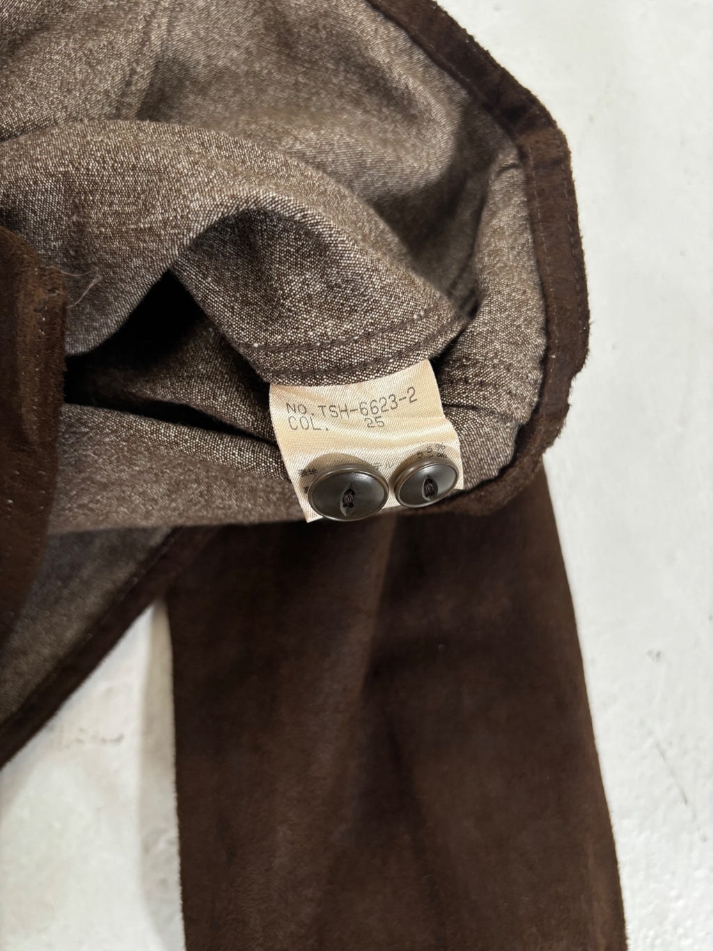 Tornado Mart Suede Button Up {{ color }} {{ brand }} {{ archive }} {{ season }} {{ year }} {{ hedi slimane }}