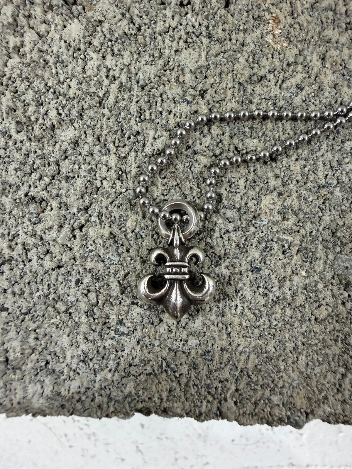 Chrome Hearts Fluer De Lis Pendent