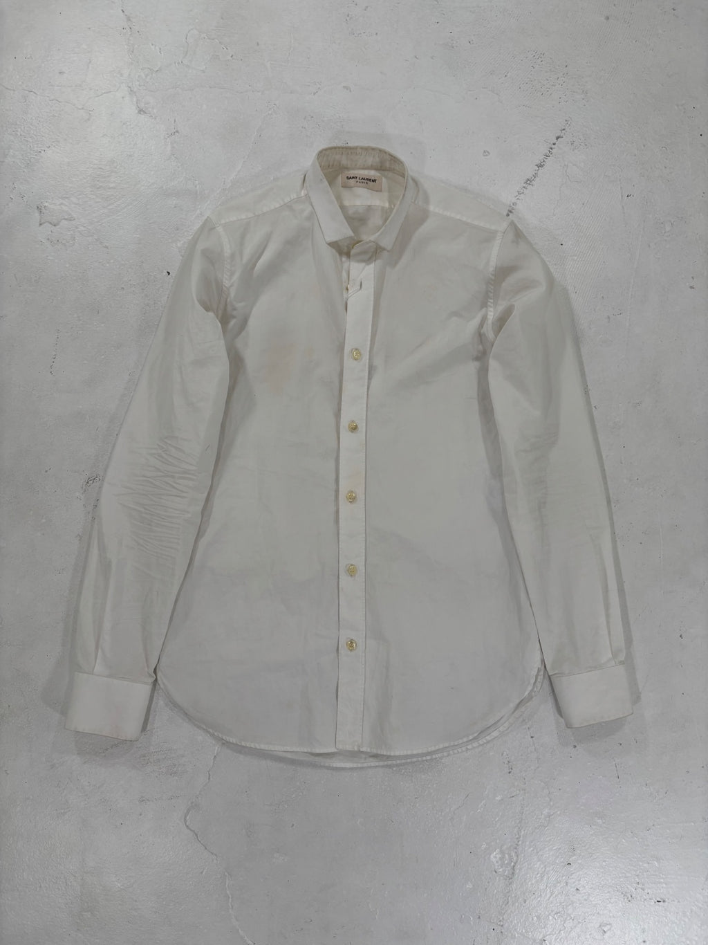 Saint Laurent 2014 White Button-up {{ color }} {{ brand }} {{ archive }} {{ season }} {{ year }} {{ hedi slimane }}