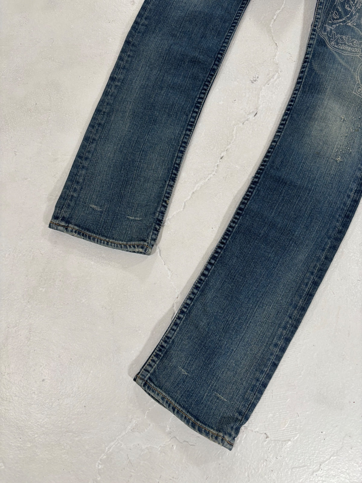 Hysteric Glamour Stiched Motif Blue Studden Denim {{ color }} {{ brand }} {{ archive }} {{ season }} {{ year }} {{ hedi slimane }}