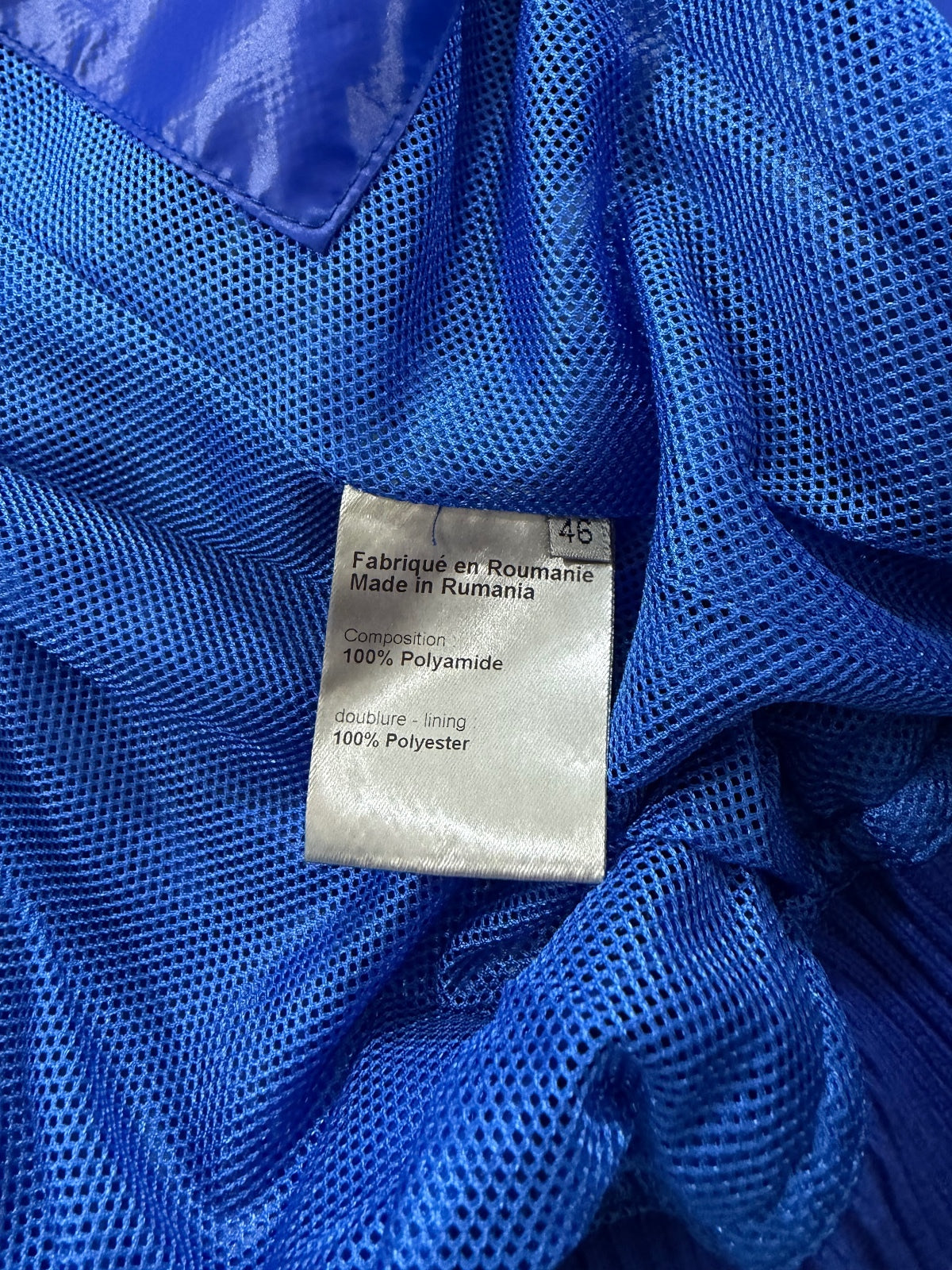 Dior Homme SS09 Windbreaker {{ color }} {{ brand }} {{ archive }} {{ season }} {{ year }} {{ hedi slimane }}