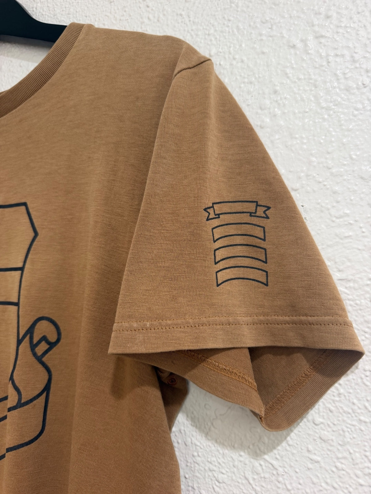 Number (N)ine AW01 Shield Tee {{ color }} {{ brand }} {{ archive }} {{ season }} {{ year }} {{ hedi slimane }}