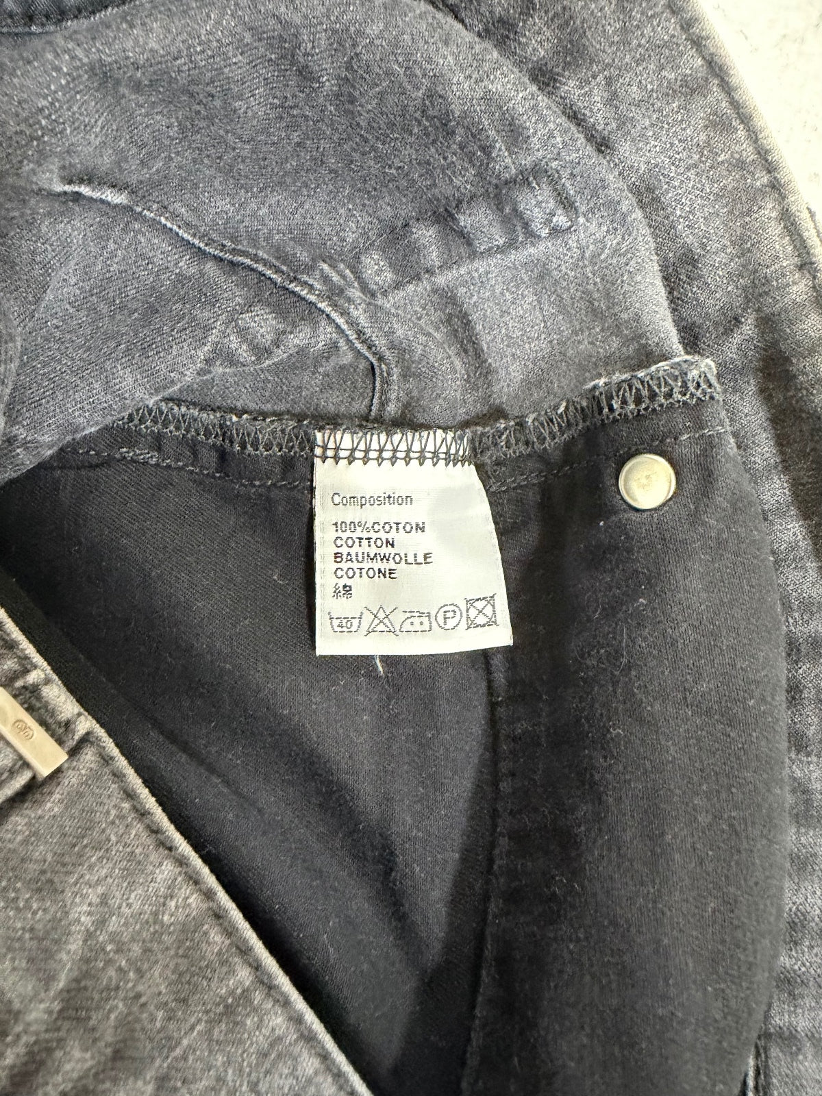 Dior Homme AW07 Grey Wash Denim {{ color }} {{ brand }} {{ archive }} {{ season }} {{ year }} {{ hedi slimane }}