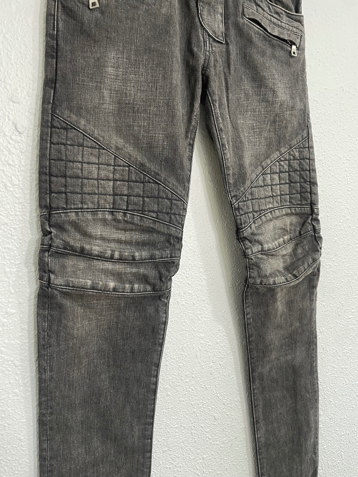 Balmain Woven Knee Biker Denim {{ color }} {{ brand }} {{ archive }} {{ season }} {{ year }} {{ hedi slimane }}